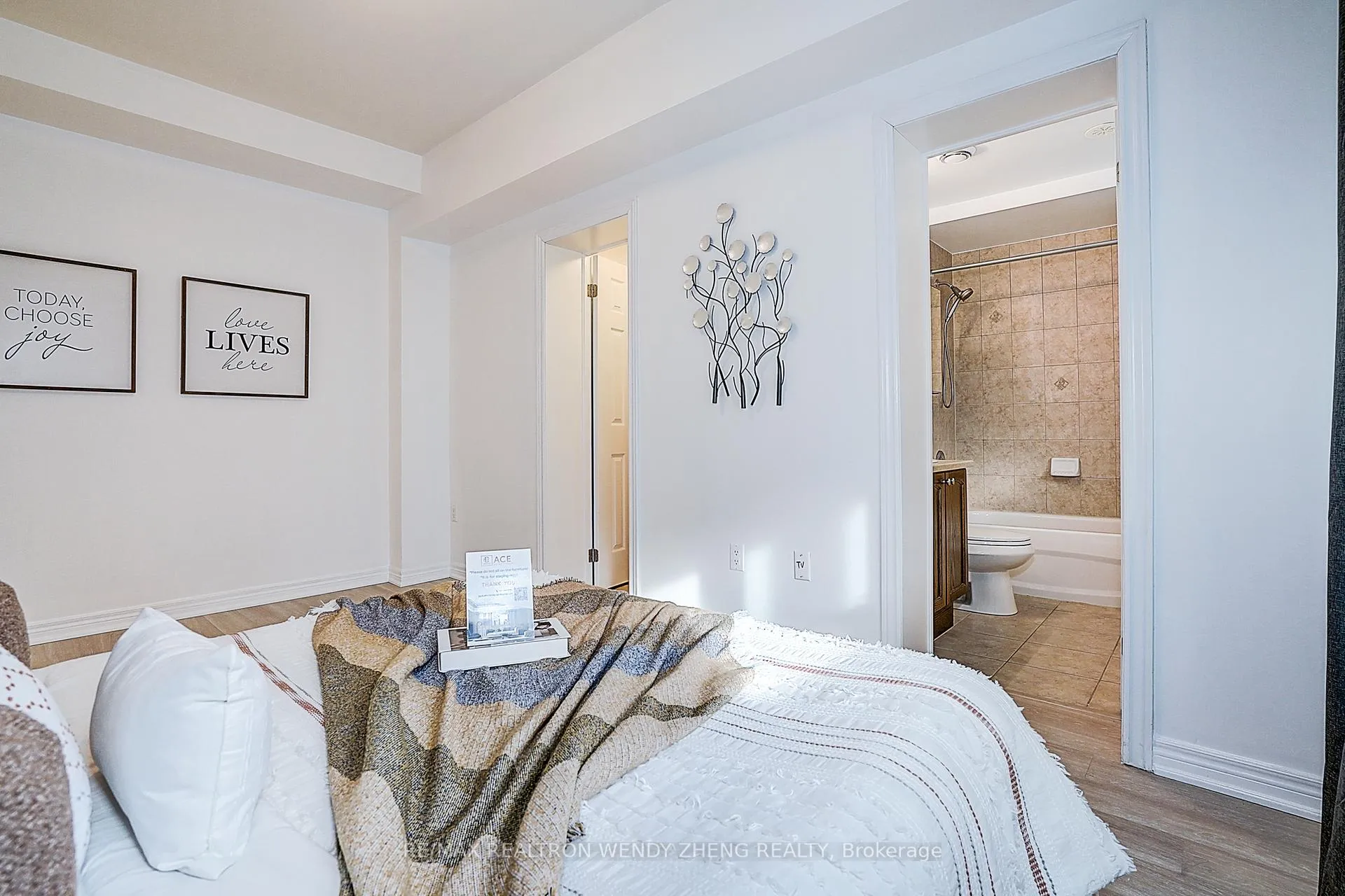 Photo 29 of 261 Aldergrove Drive, Markham, Milliken Mills East — HOMEH