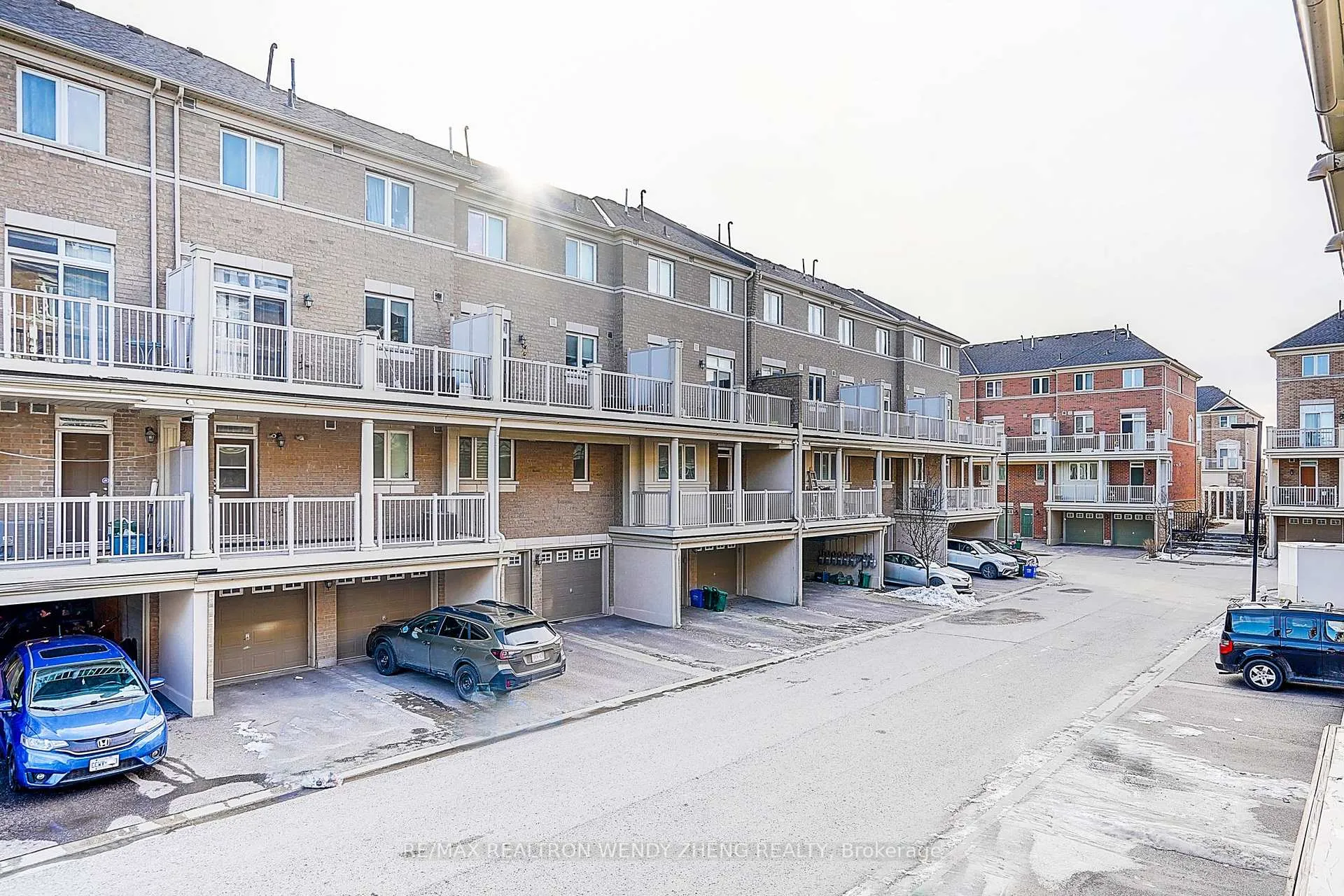 Photo 39 of 261 Aldergrove Drive, Markham, Milliken Mills East — HOMEH