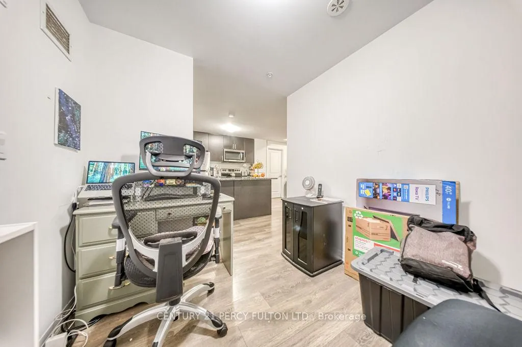 Photo 9 of Unit 702, 2635 William Jackson Drive, Pickering, Duffin Heights — HOMEH