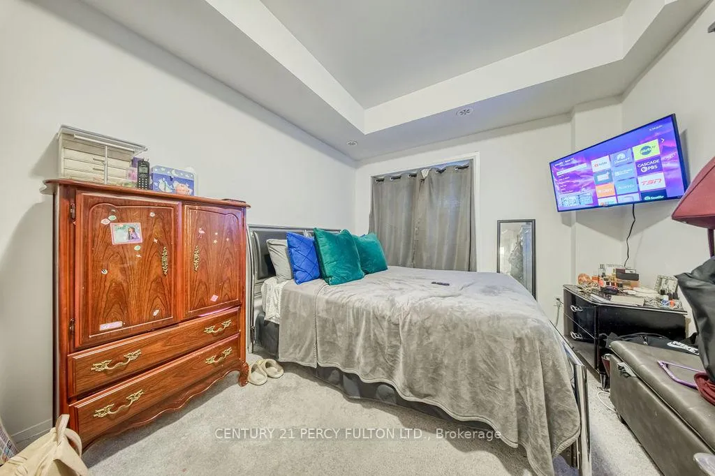Photo 17 of Unit 702, 2635 William Jackson Drive, Pickering, Duffin Heights — HOMEH