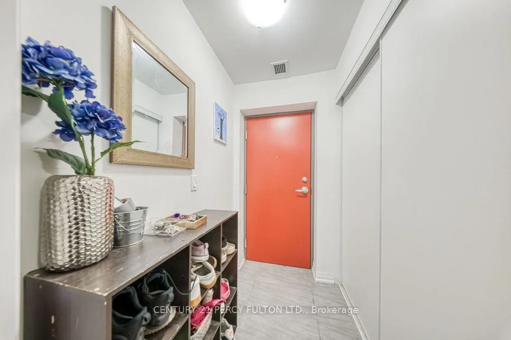 Photo 19 of Unit 702, 2635 William Jackson Drive, Pickering, Duffin Heights — HOMEH