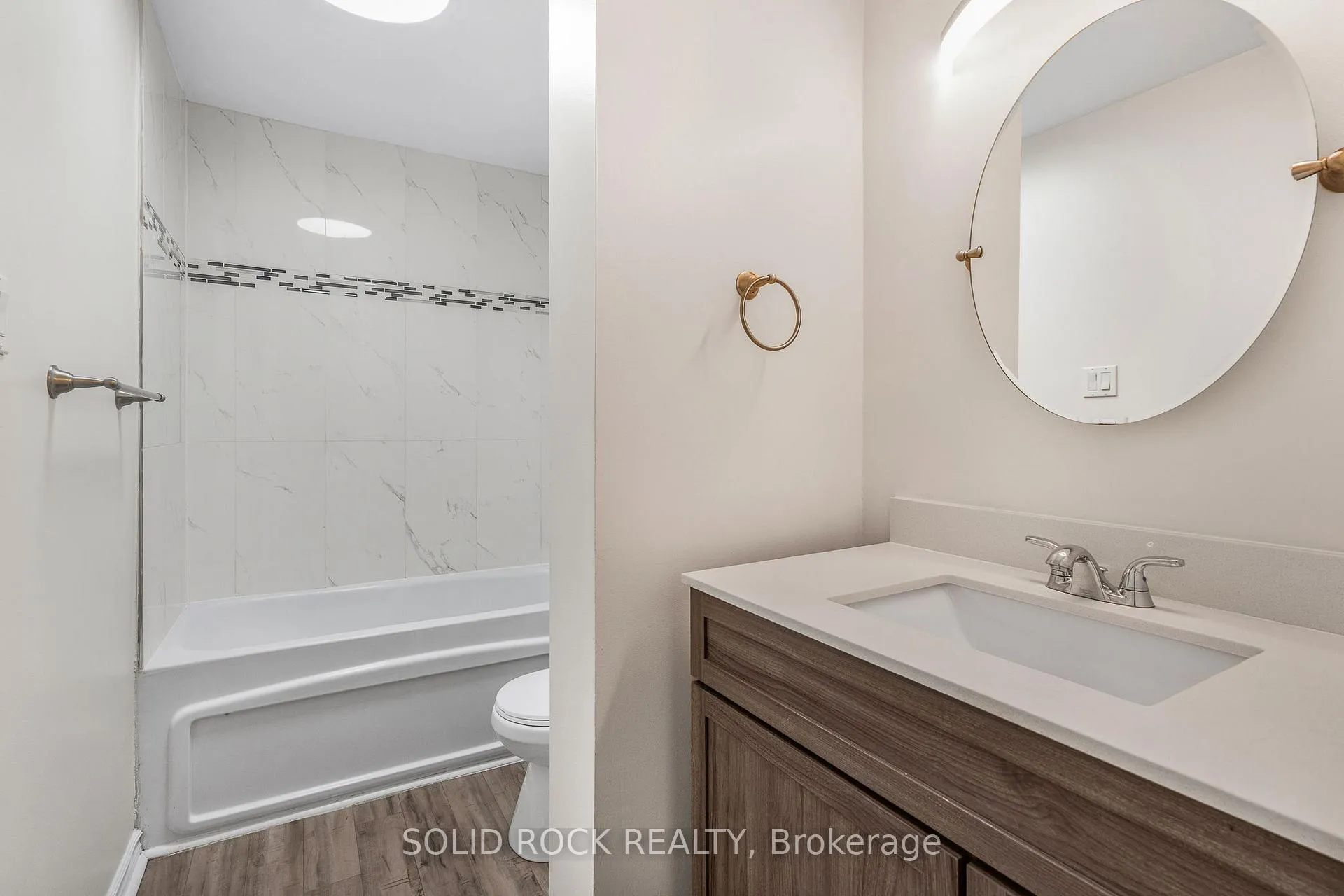 Photo 19 of 1394 Lassiter Terrace, Ottawa, Beaconwood — HOMEH