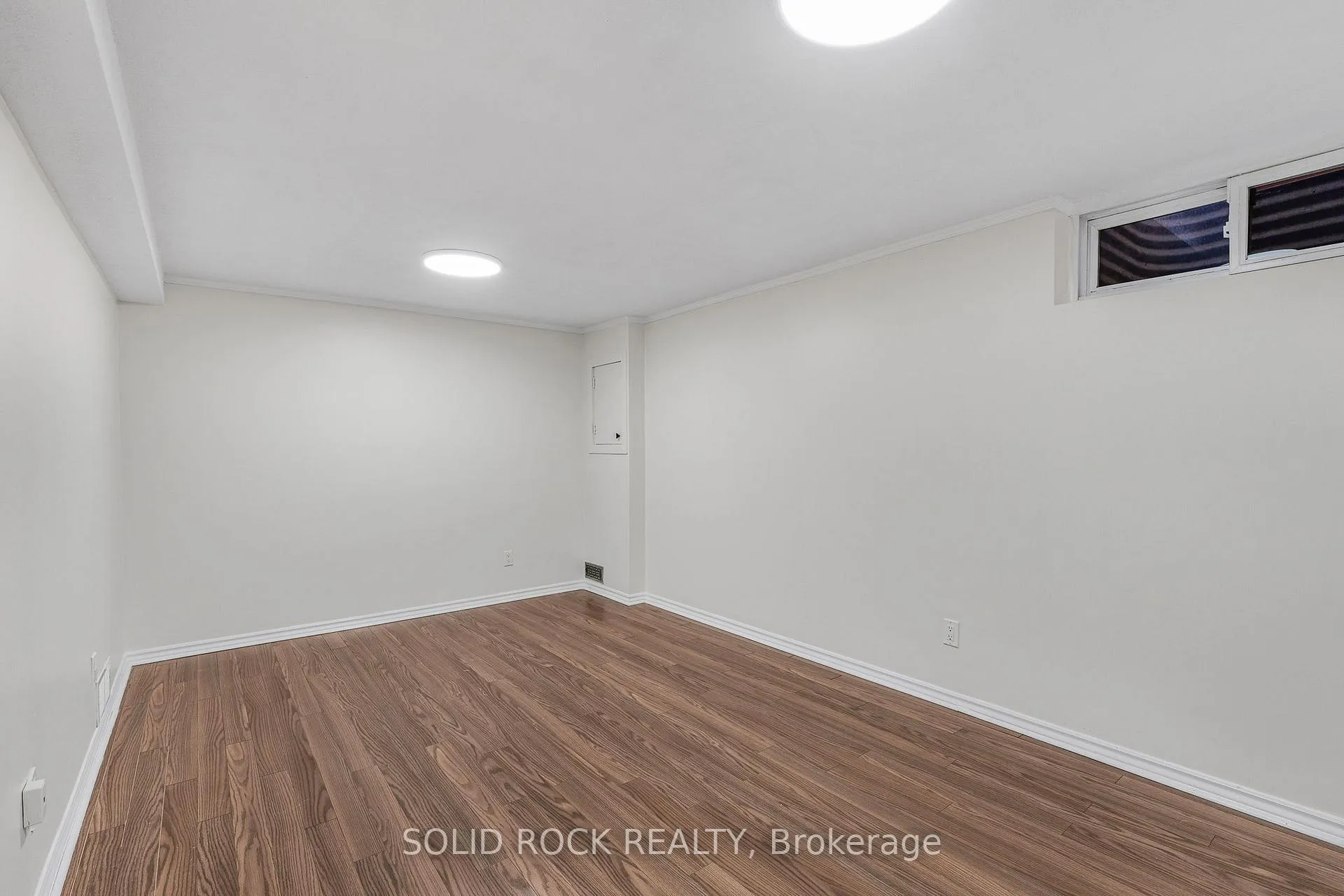 Photo 22 of 1394 Lassiter Terrace, Ottawa, Beaconwood — HOMEH