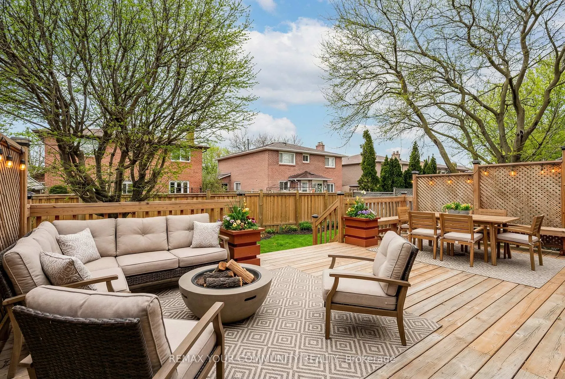 Photo 40 of 139 Larkin Avenue, Markham, Markham Village — HOMEH