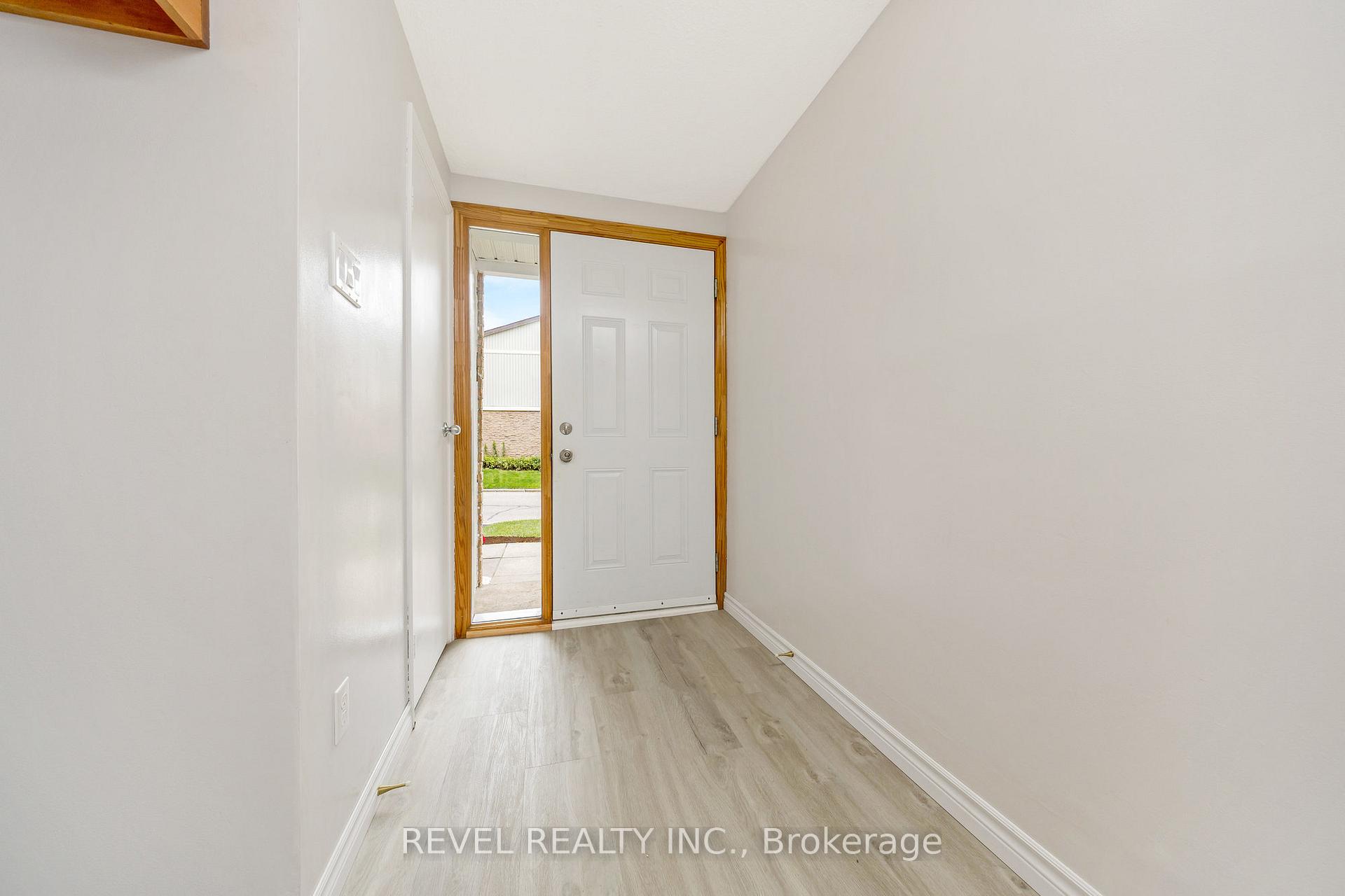 Photo 2 of Unit 34, 341 Wilson Drive, Milton, Dorset Park — HOMEH