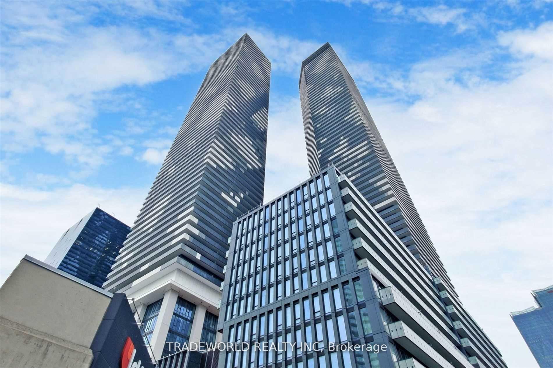 Front of Unit 3901, 55 Cooper Street