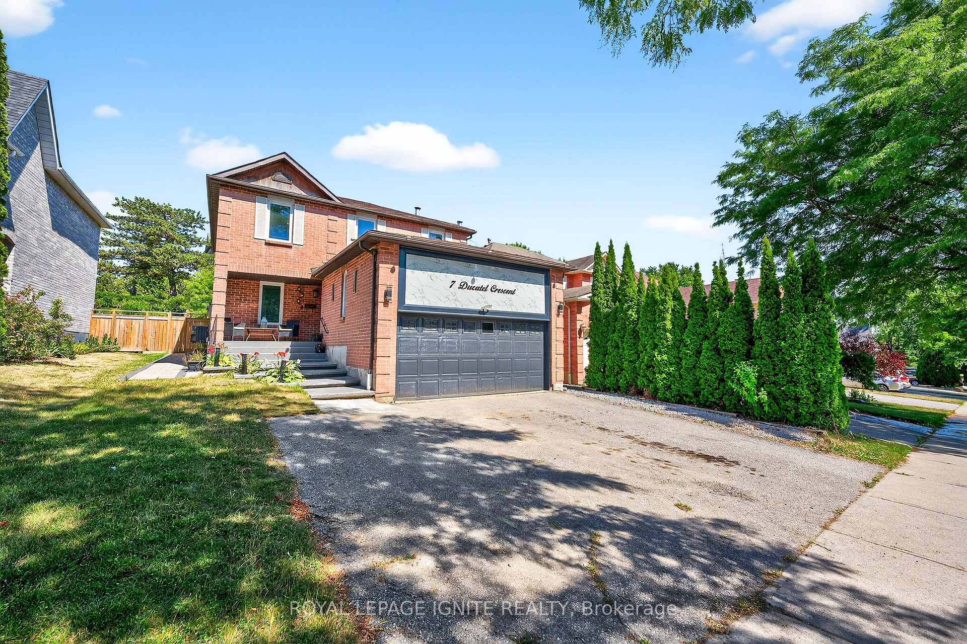Photo 2 of 7 Ducatel Crescent, Ajax, Central — HOMEH