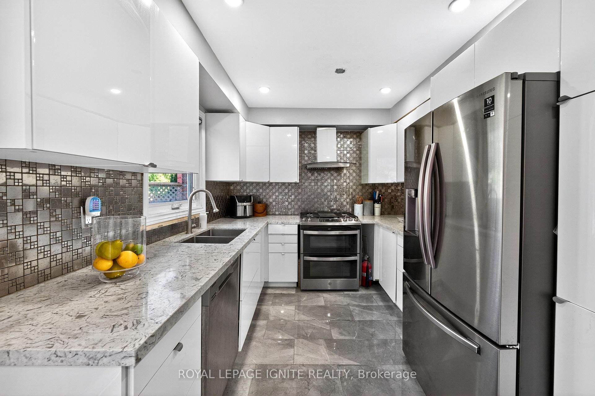 Photo 31 of 7 Ducatel Crescent, Ajax, Central — HOMEH