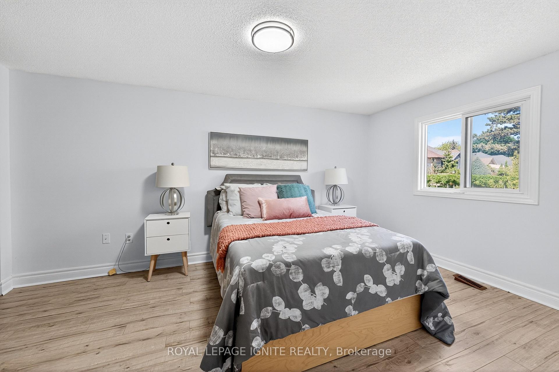 Photo 42 of 7 Ducatel Crescent, Ajax, Central — HOMEH