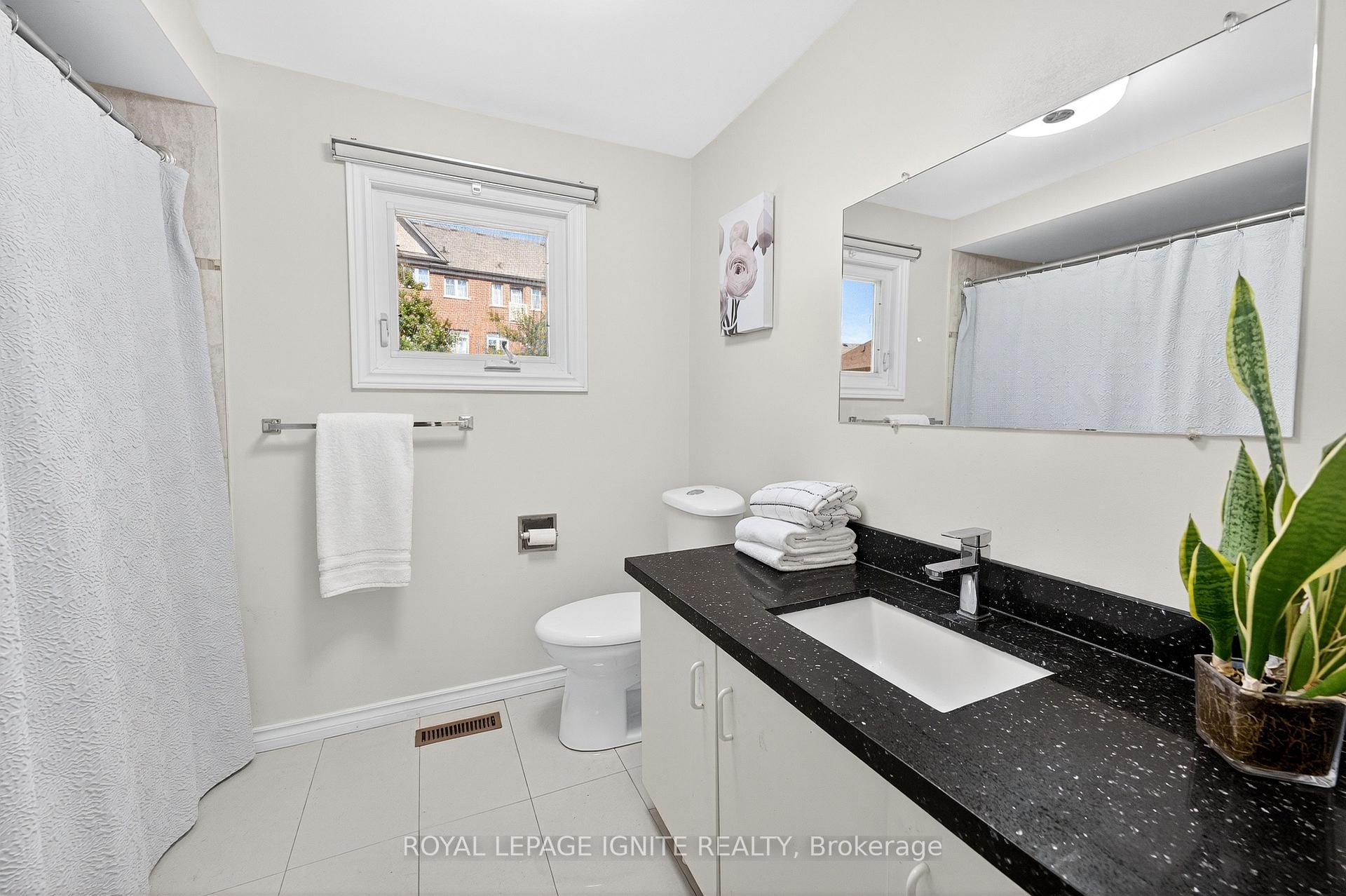 Photo 49 of 7 Ducatel Crescent, Ajax, Central — HOMEH