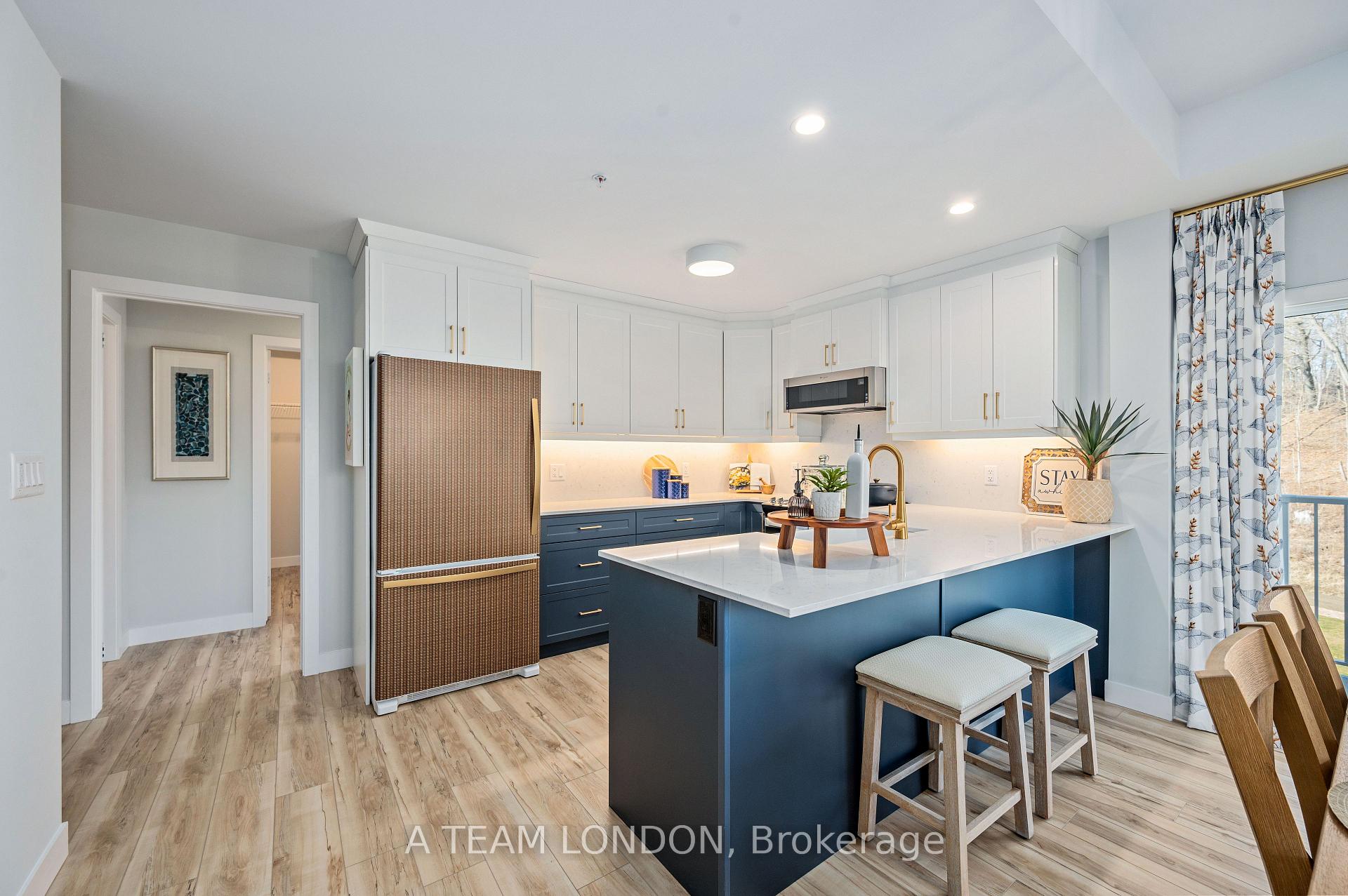 Photo 4 of Unit 409, 100 The Promenade N, Central Elgin, Port Stanley — HOMEH