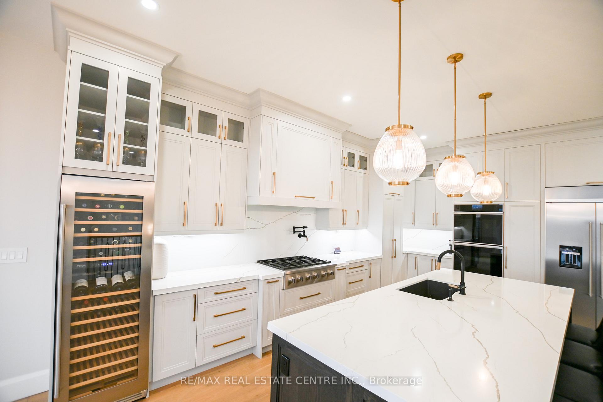 Photo 4 of Unit 1, 7330 Sunset Place, Grimsby, Grimsby Escarpment — HOMEH