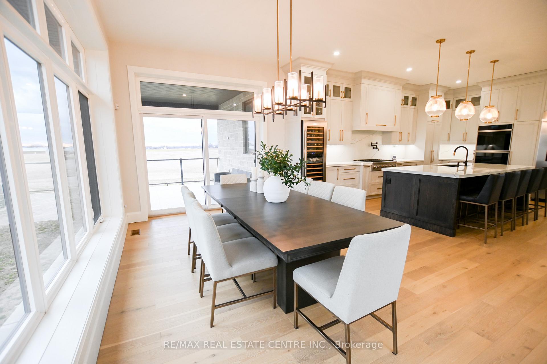 Photo 9 of Unit 1, 7330 Sunset Place, Grimsby, Grimsby Escarpment — HOMEH