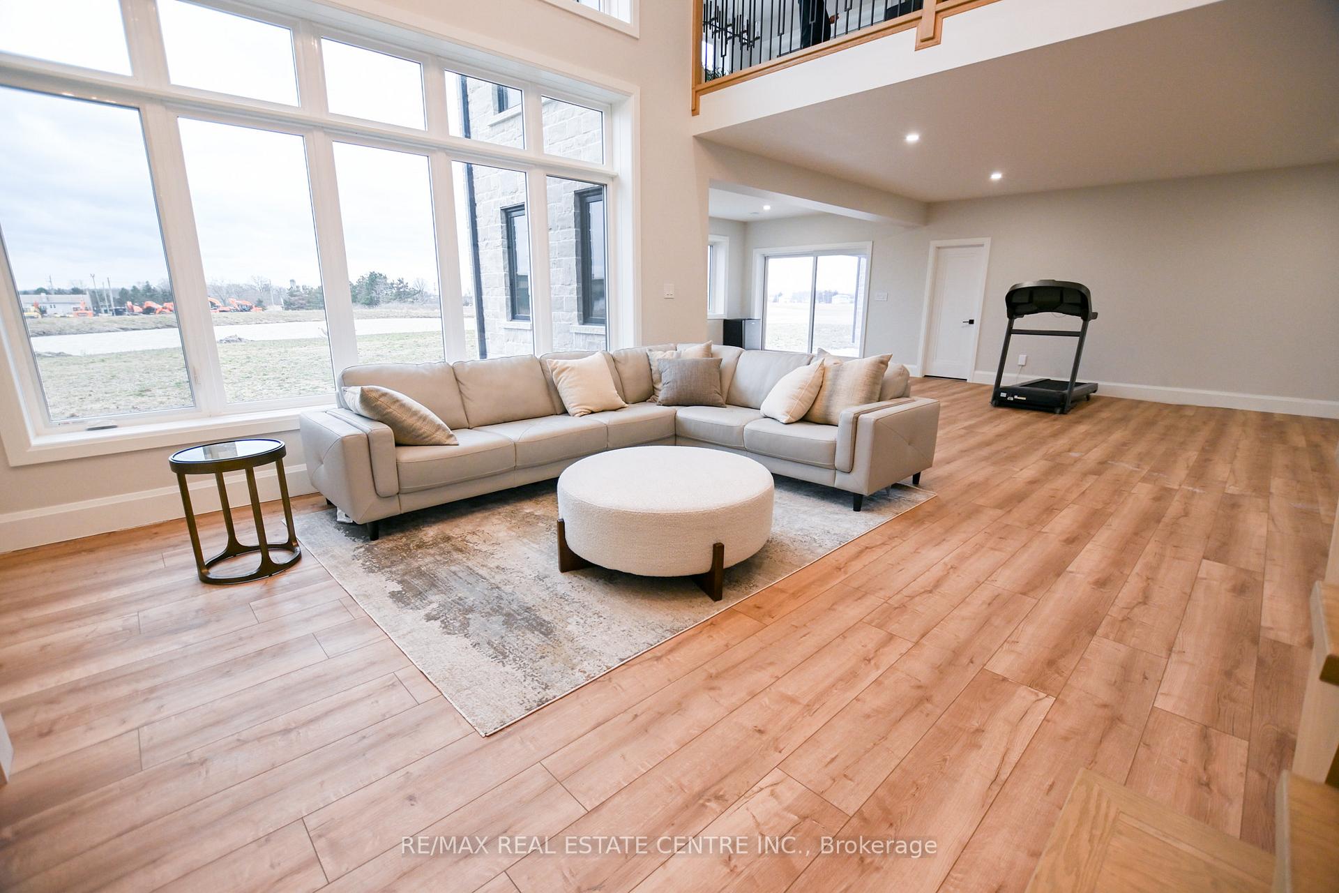 Photo 38 of Unit 1, 7330 Sunset Place, Grimsby, Grimsby Escarpment — HOMEH