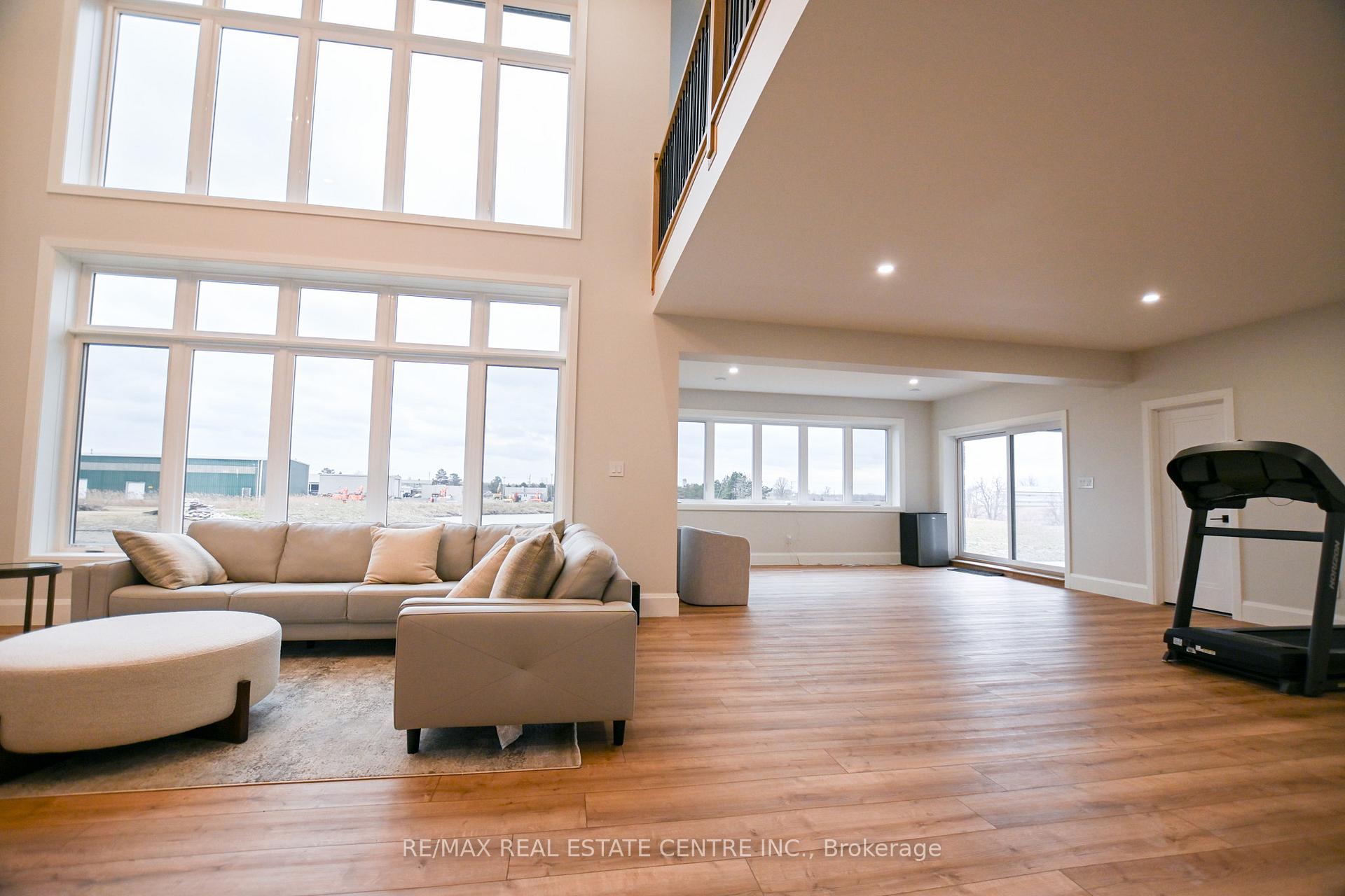 Photo 39 of Unit 1, 7330 Sunset Place, Grimsby, Grimsby Escarpment — HOMEH
