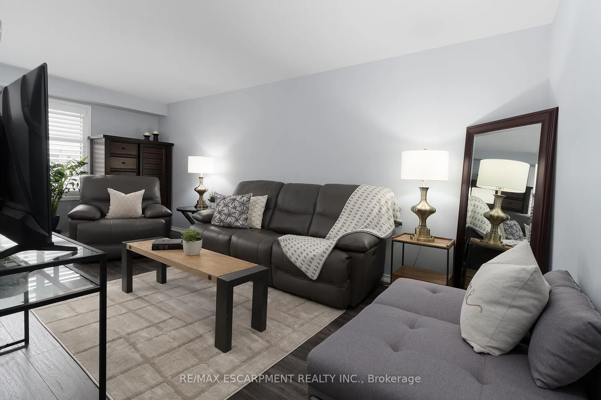Photo 3 of Unit 10, 1523 Upper Gage Avenue, Hamilton, Templemead — HOMEH