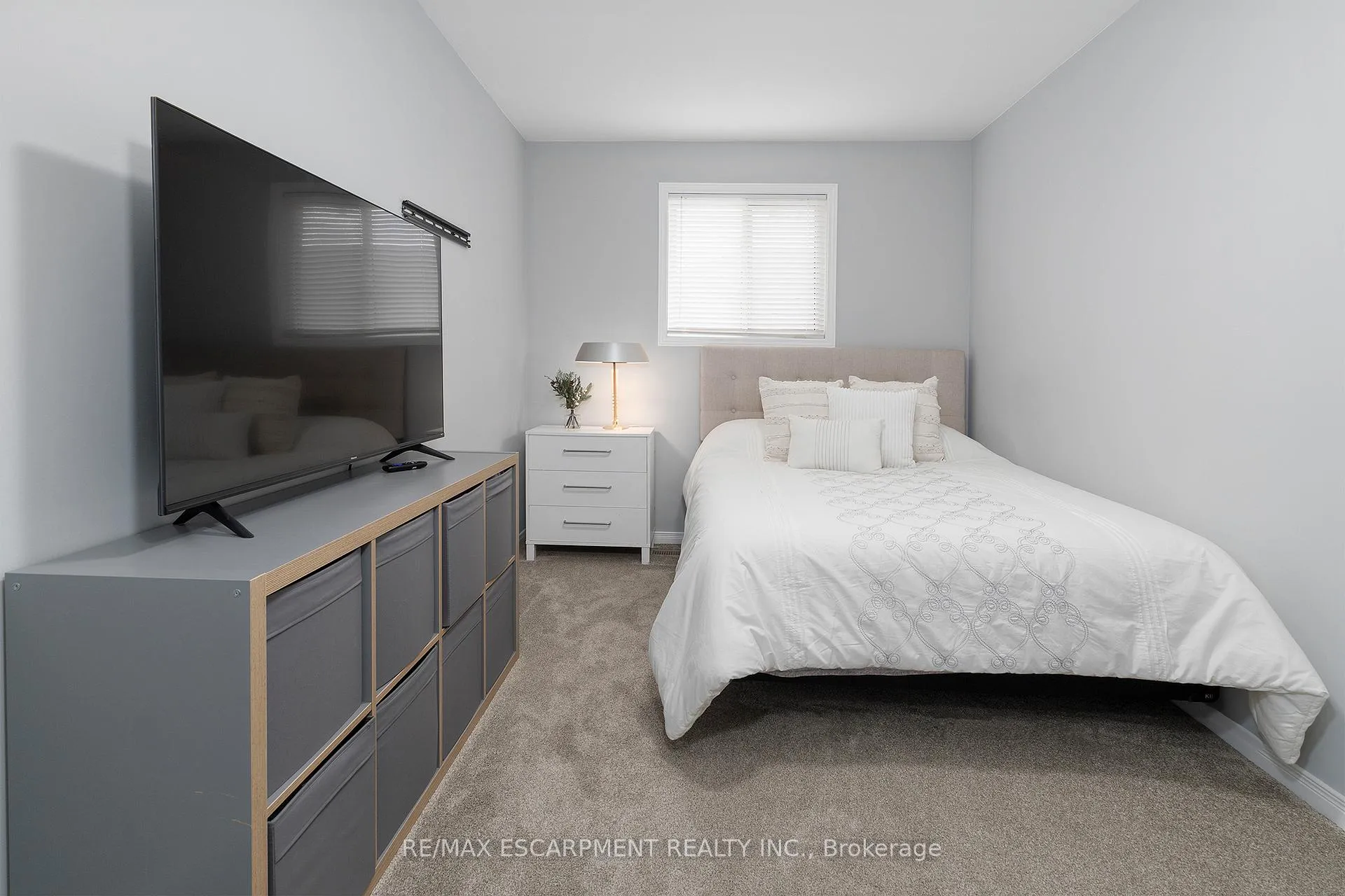 Photo 13 of Unit 10, 1523 Upper Gage Avenue, Hamilton, Templemead — HOMEH