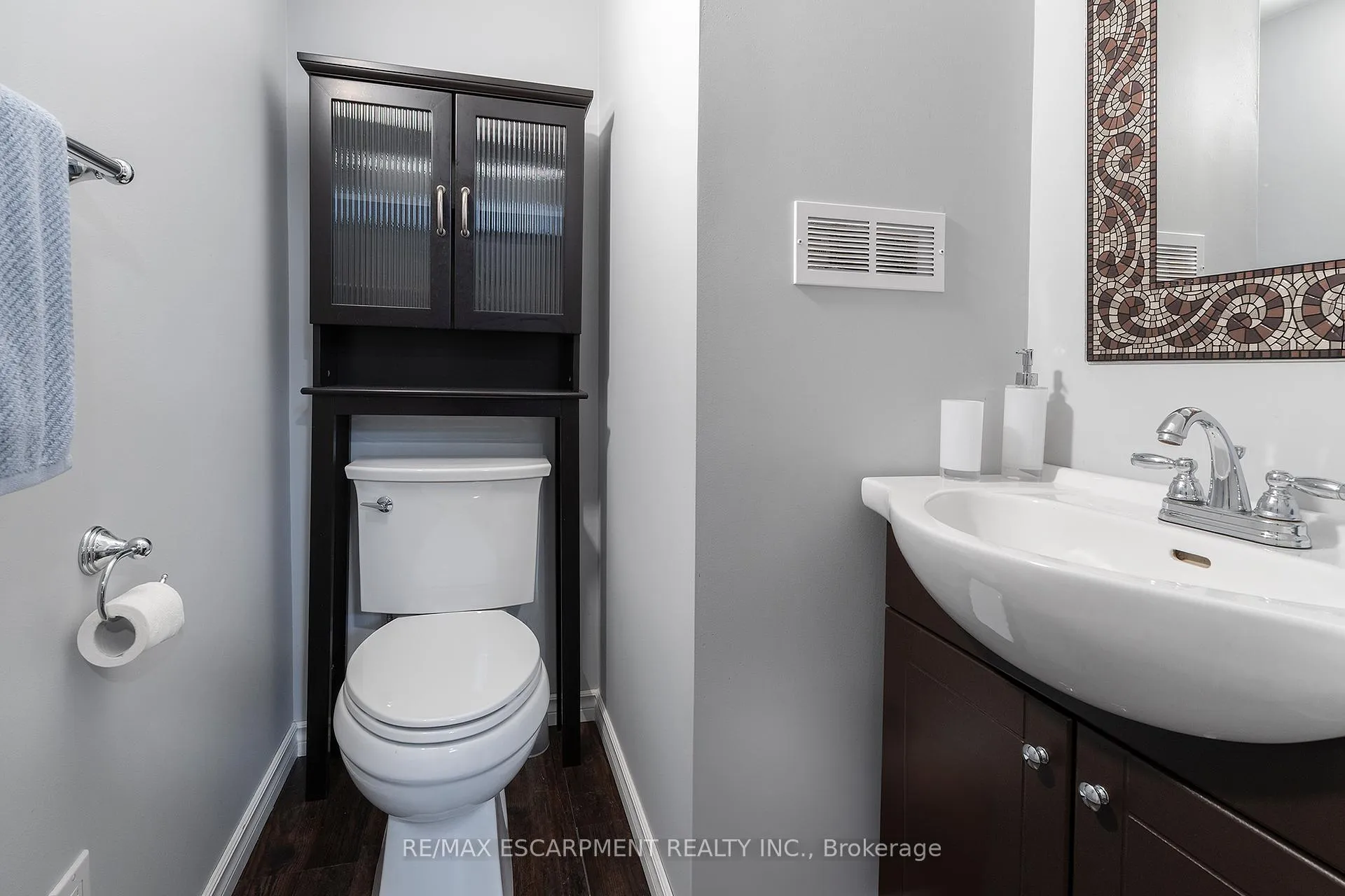 Photo 17 of Unit 10, 1523 Upper Gage Avenue, Hamilton, Templemead — HOMEH