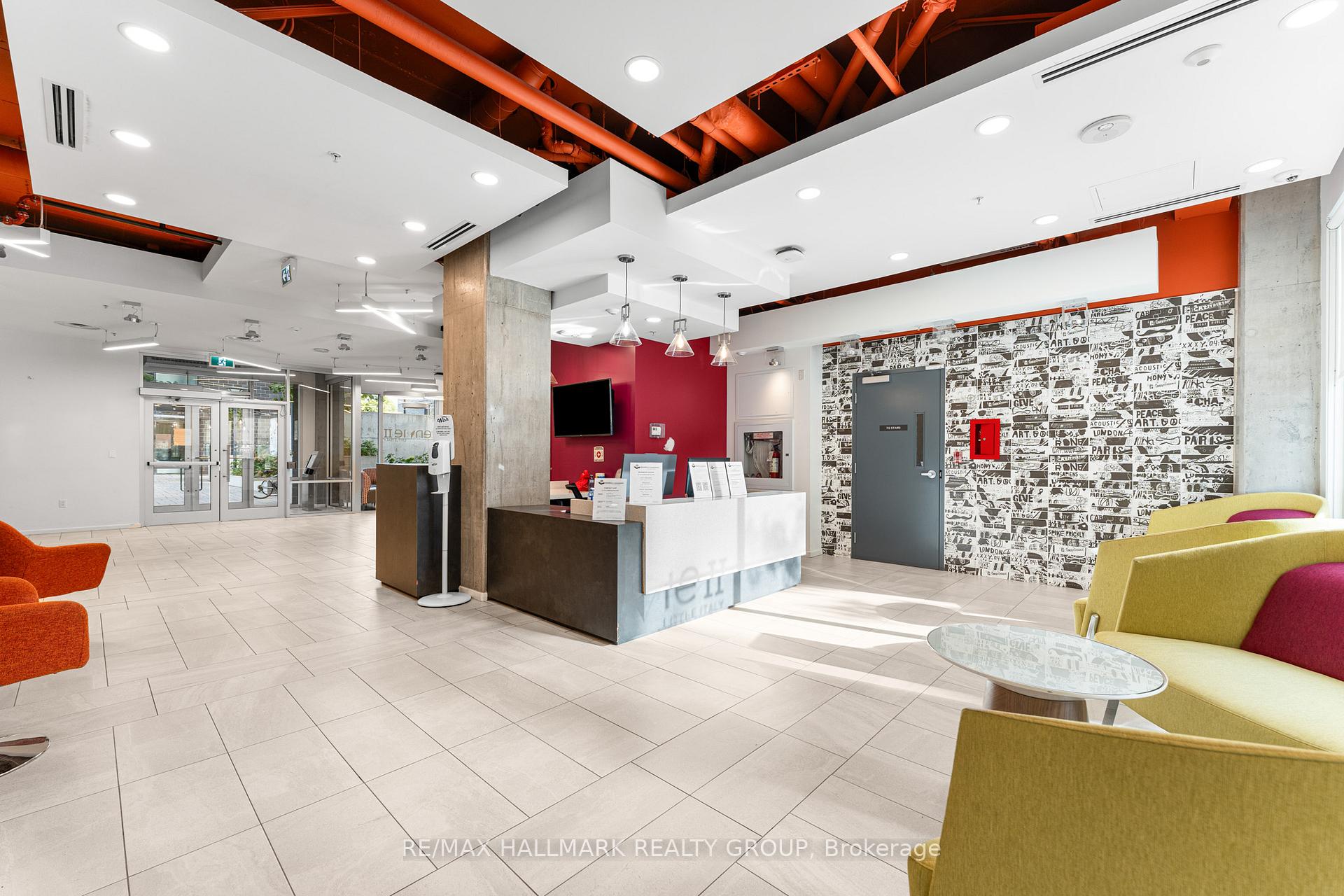 Photo 3 of Unit 1007, 105 Champagne Avenue S, Ottawa, West Centre Town — HOMEH