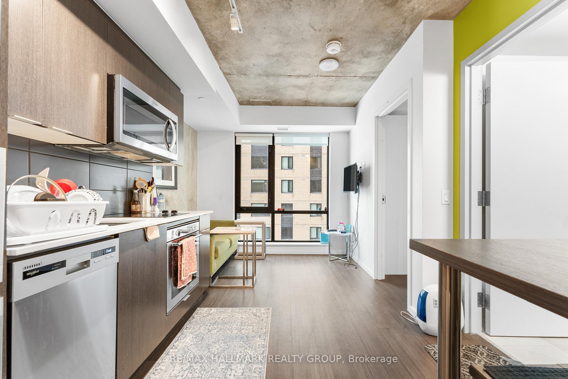 Photo 6 of Unit 1007, 105 Champagne Avenue S, Ottawa, West Centre Town — HOMEH