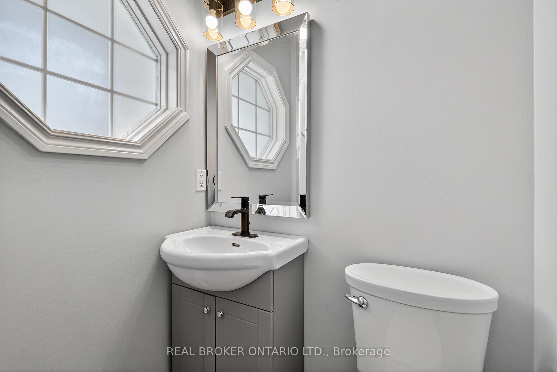 Photo 15 of 36 Southwoods Crescent, Barrie, Holly — HOMEH