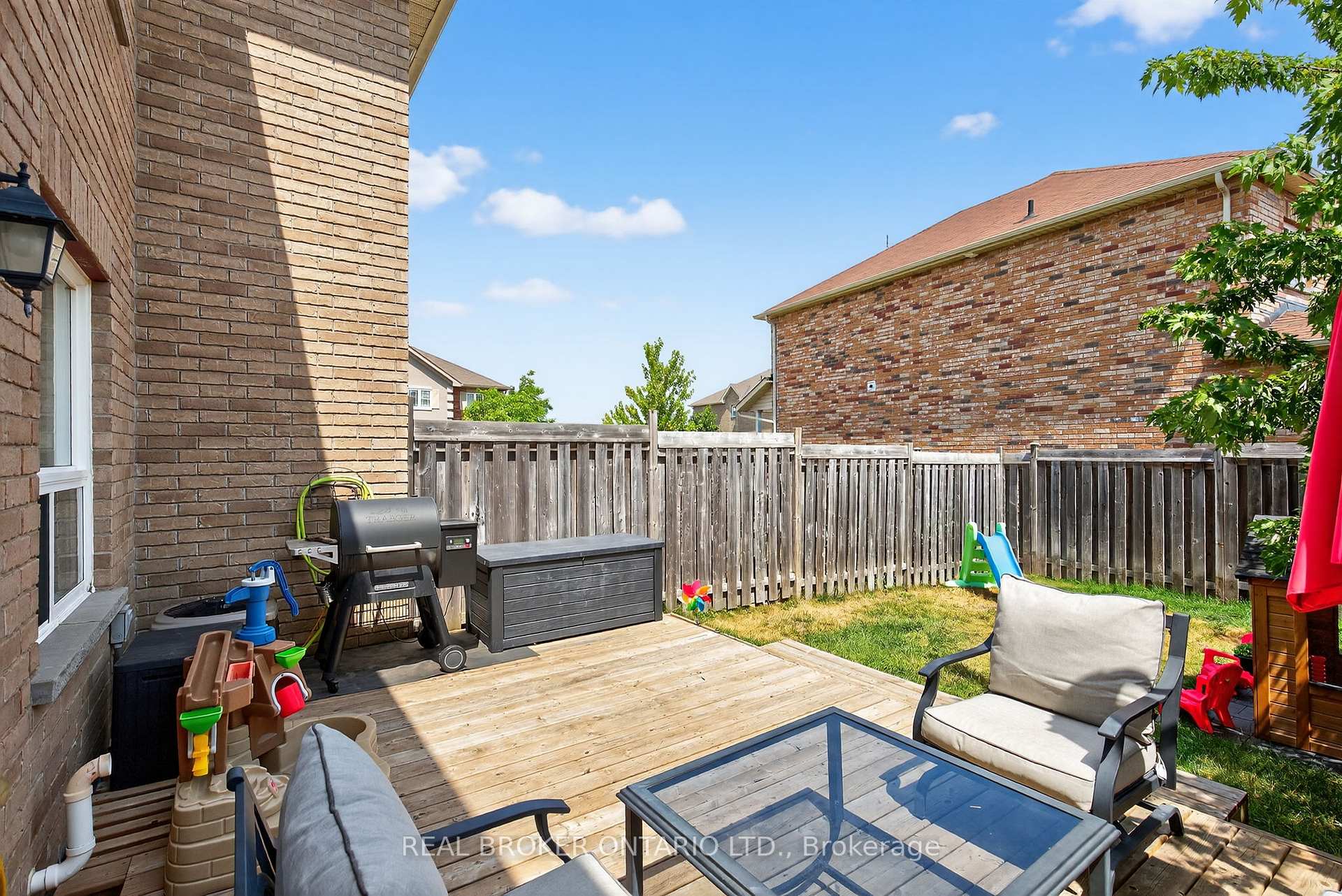 Photo 29 of 36 Southwoods Crescent, Barrie, Holly — HOMEH