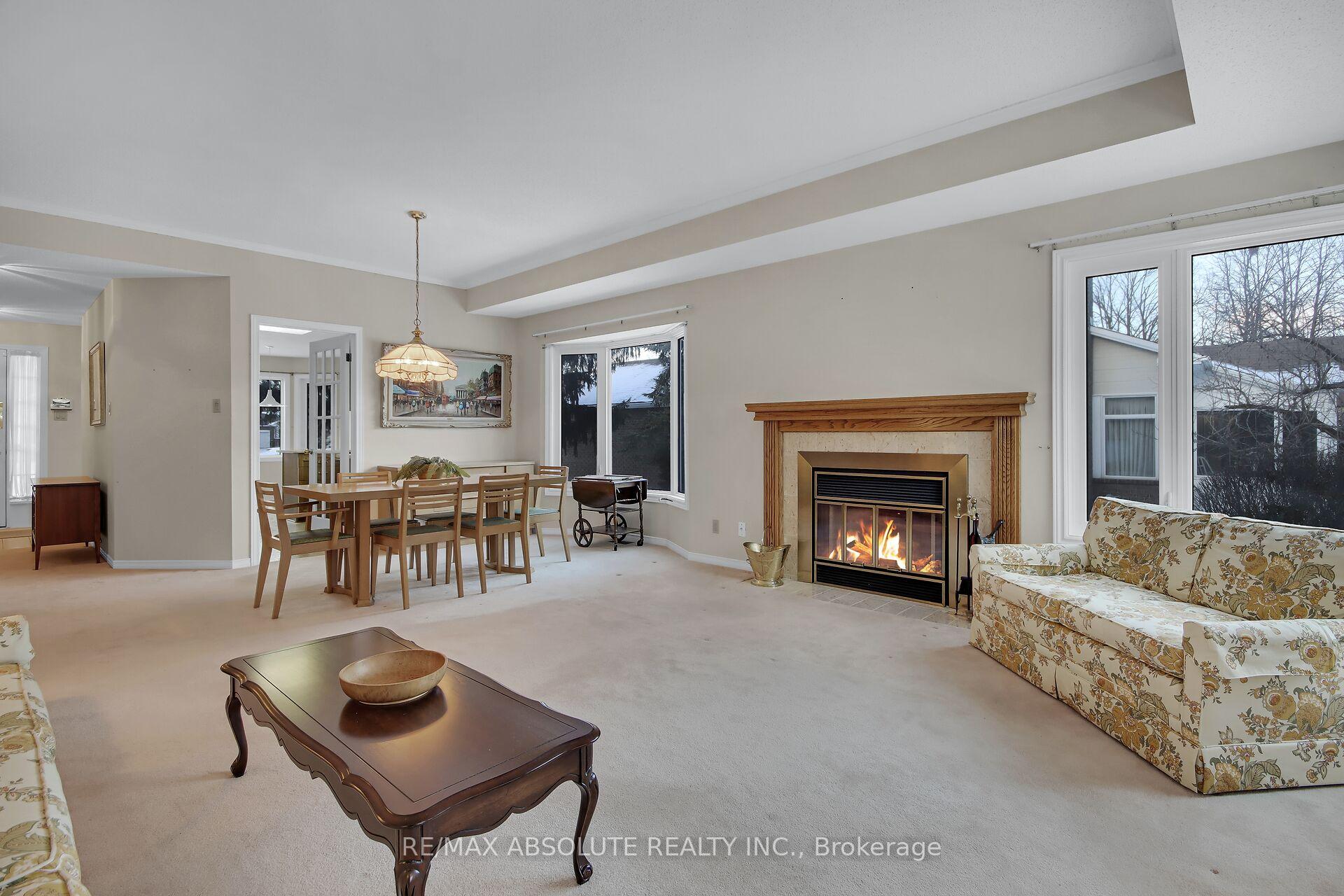 Photo 6 of 15 Pine Needles Court, Ottawa, Stittsville (Central) — HOMEH