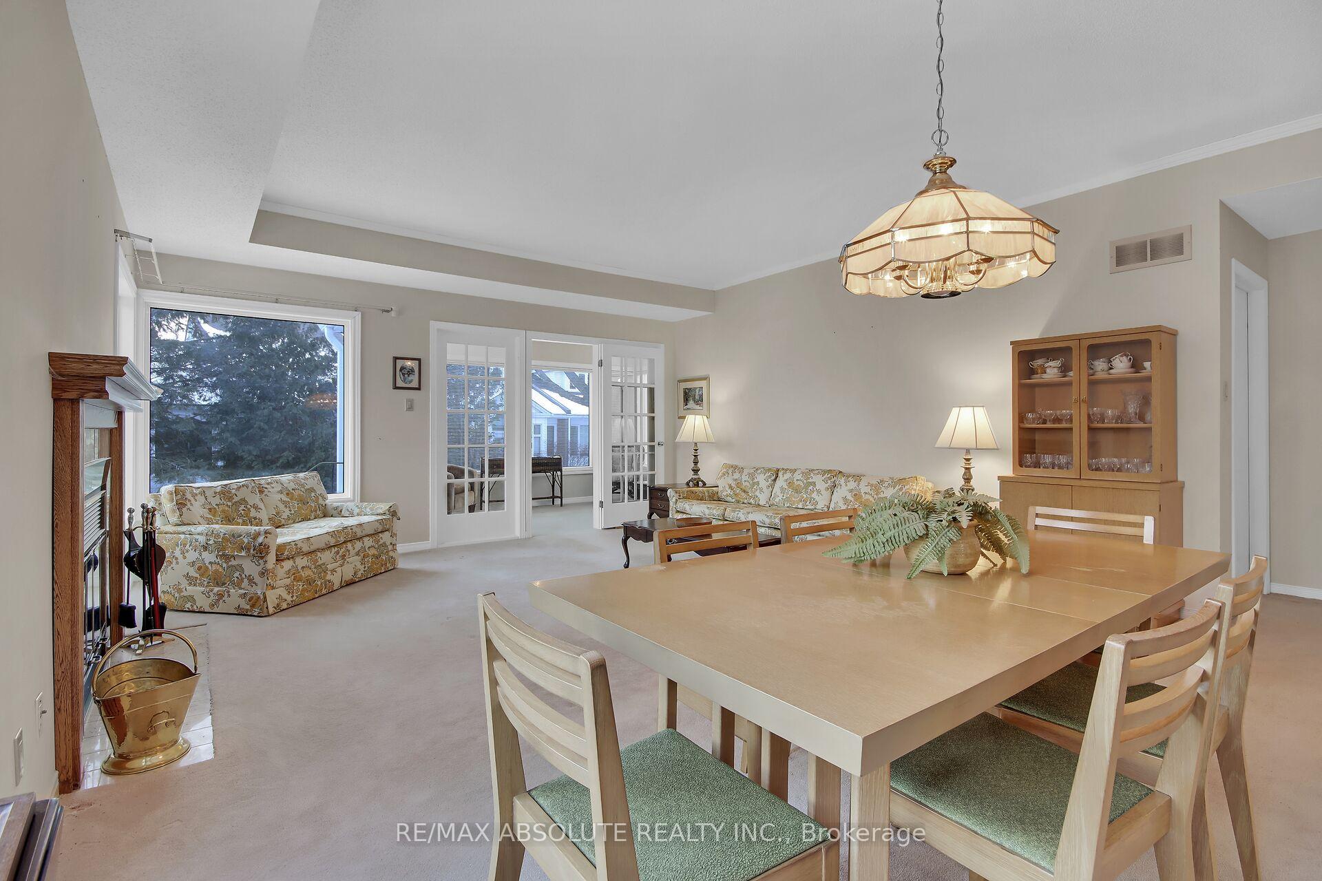 Photo 10 of 15 Pine Needles Court, Ottawa, Stittsville (Central) — HOMEH