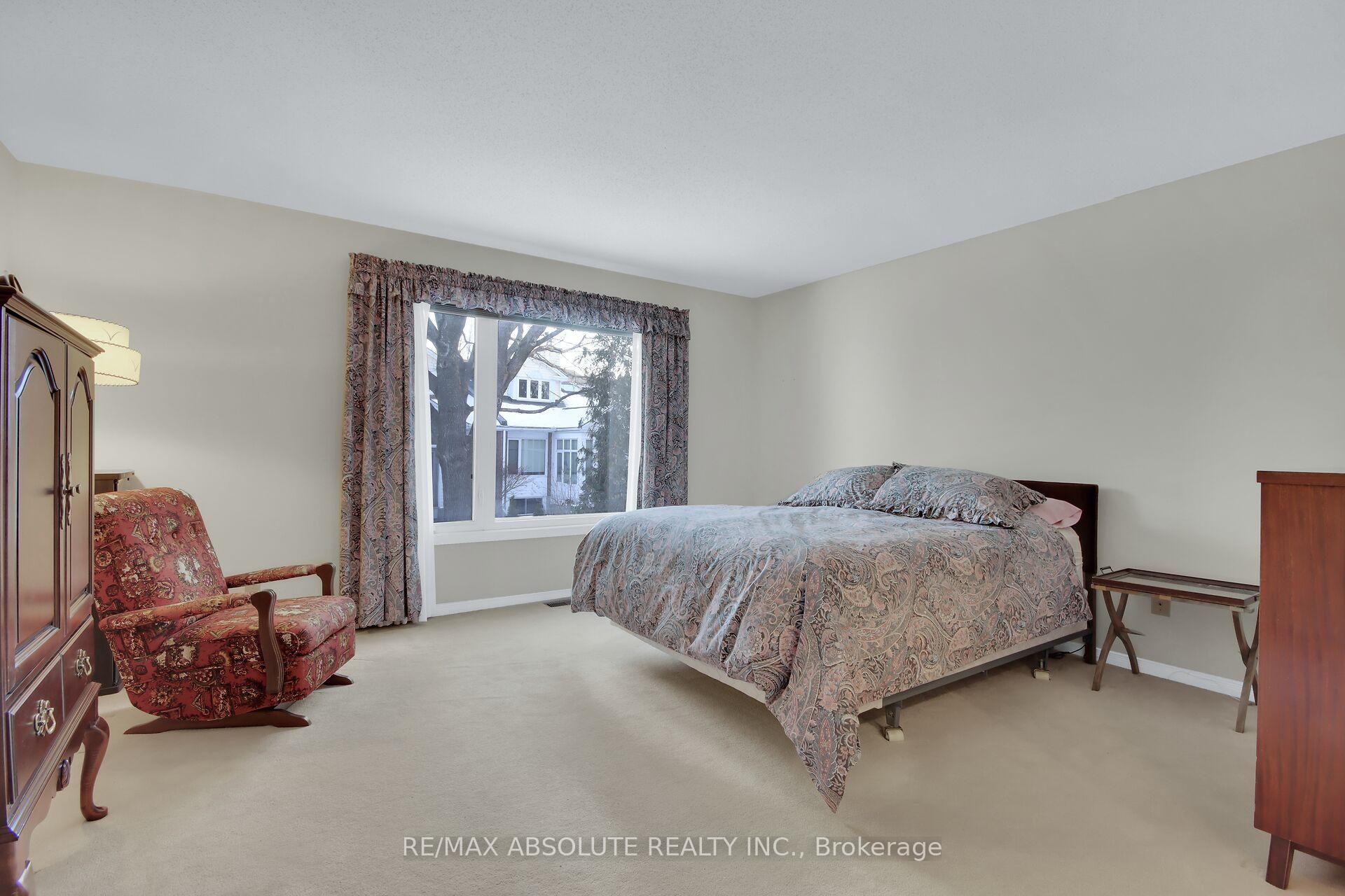Photo 22 of 15 Pine Needles Court, Ottawa, Stittsville (Central) — HOMEH