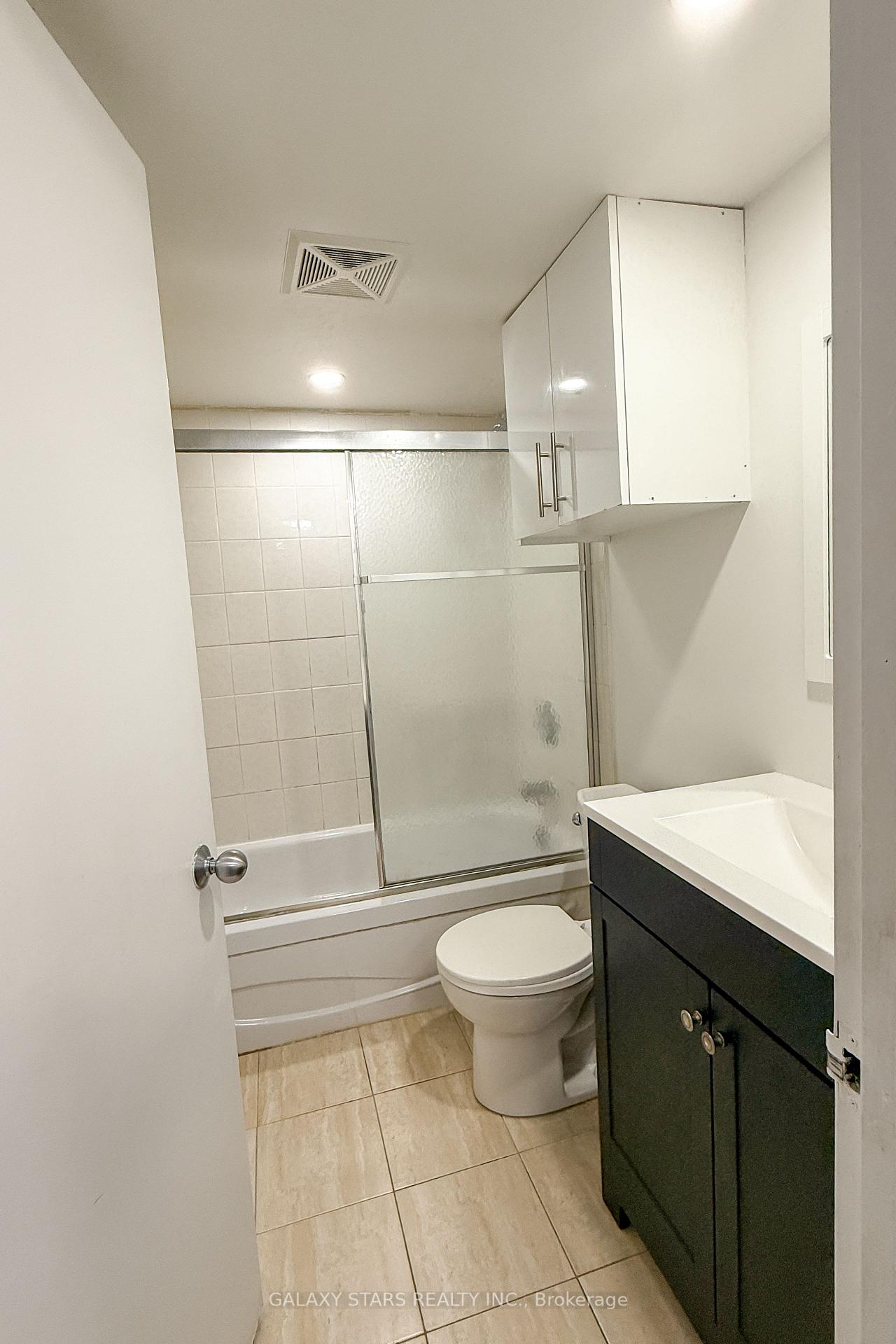 Photo 12 of Unit 708, 2460 Eglinton Avenue E, Scarborough, Eglinton East — HOMEH