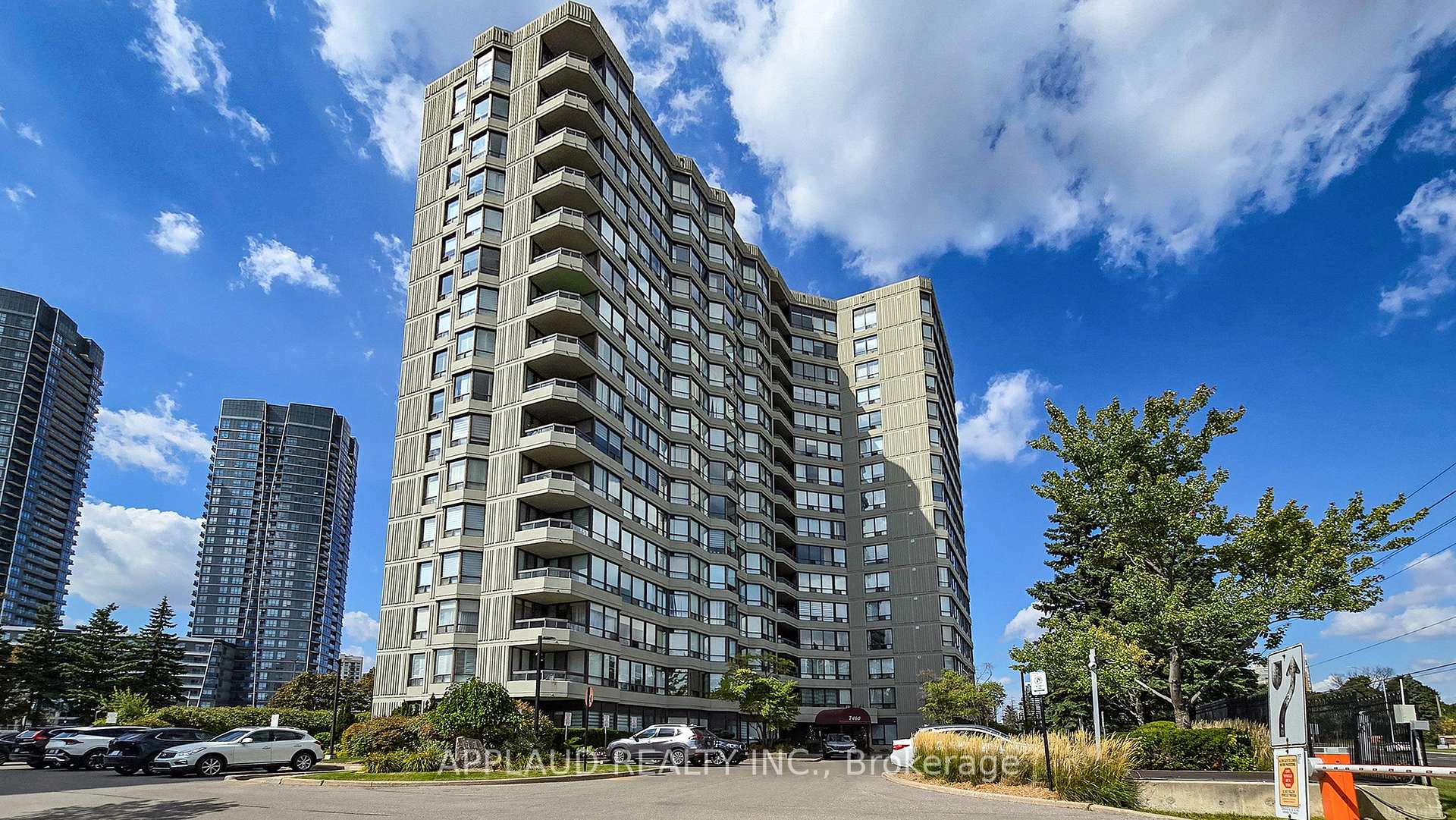 Photo 1 of Unit 1401, 7460 Bathurst Street, Vaughan, Brownridge — HOMEH