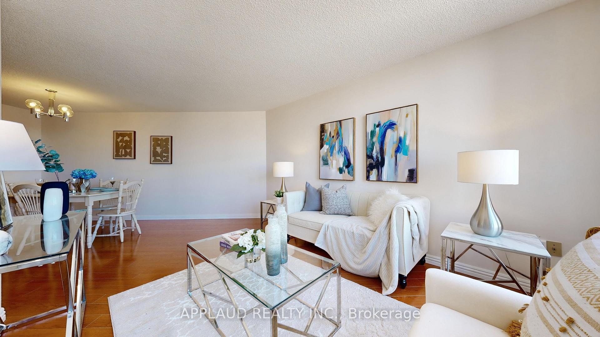 Photo 7 of Unit 1401, 7460 Bathurst Street, Vaughan, Brownridge — HOMEH