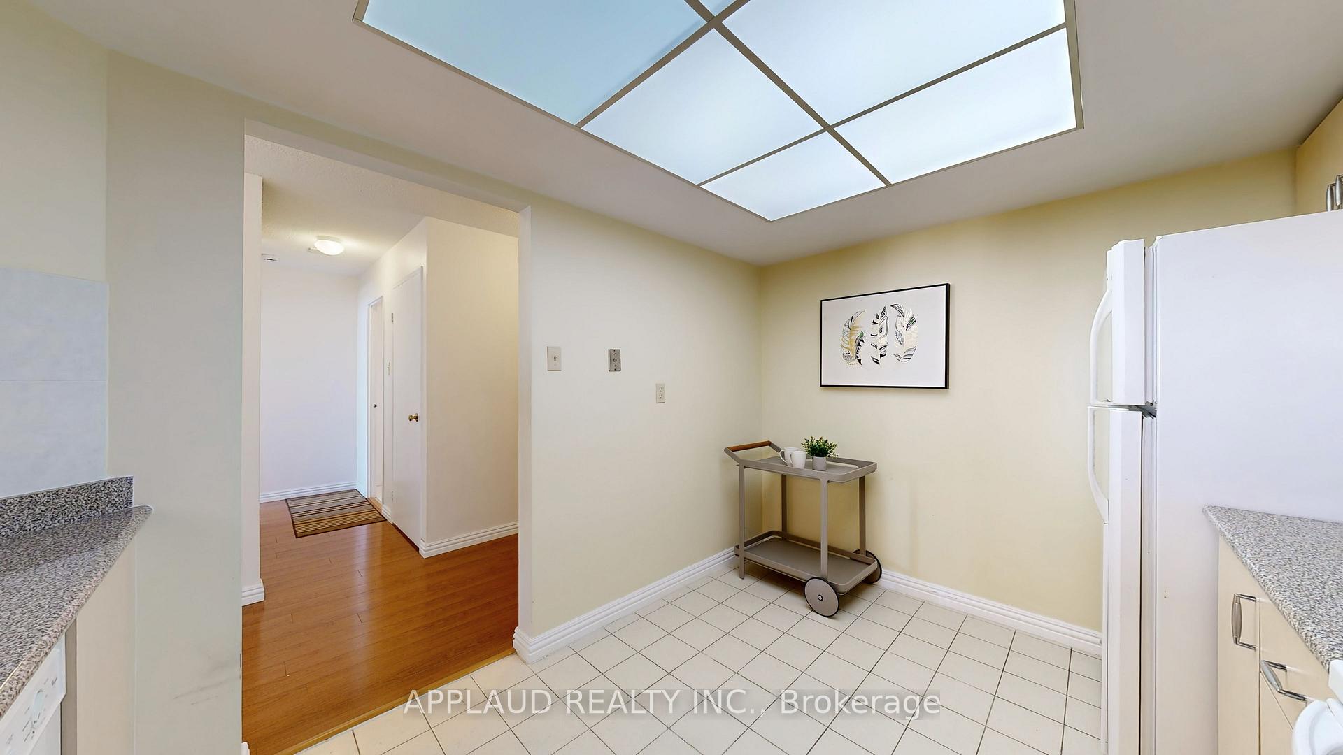 Photo 14 of Unit 1401, 7460 Bathurst Street, Vaughan, Brownridge — HOMEH