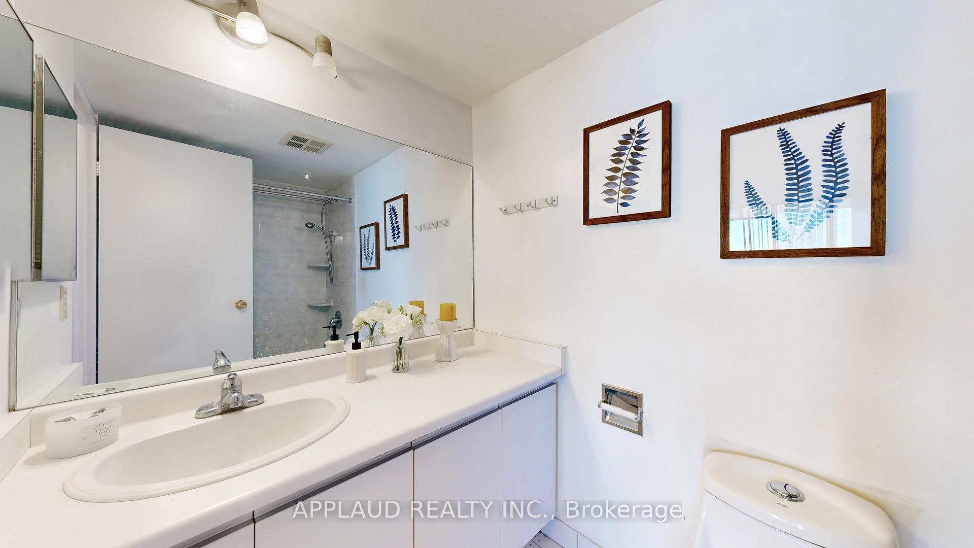 Photo 17 of Unit 1401, 7460 Bathurst Street, Vaughan, Brownridge — HOMEH
