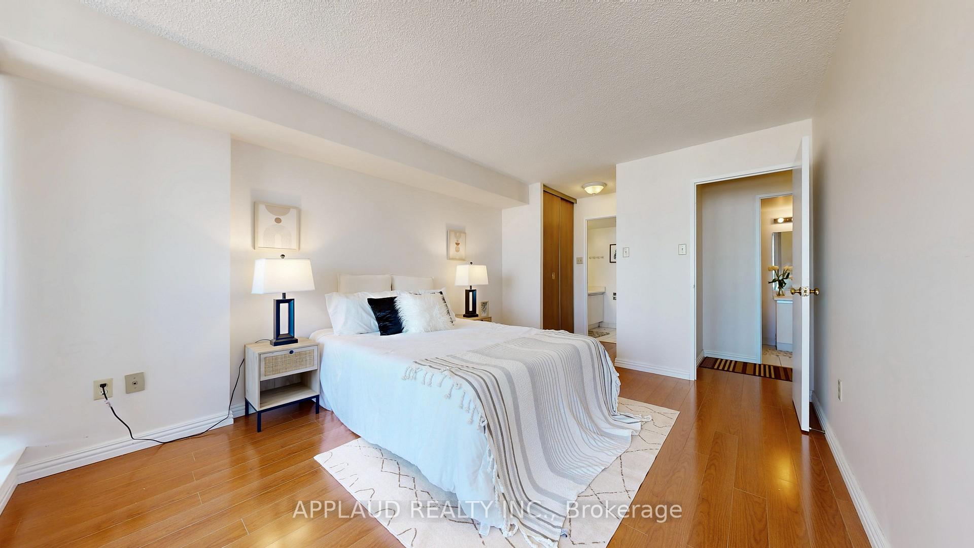 Photo 18 of Unit 1401, 7460 Bathurst Street, Vaughan, Brownridge — HOMEH