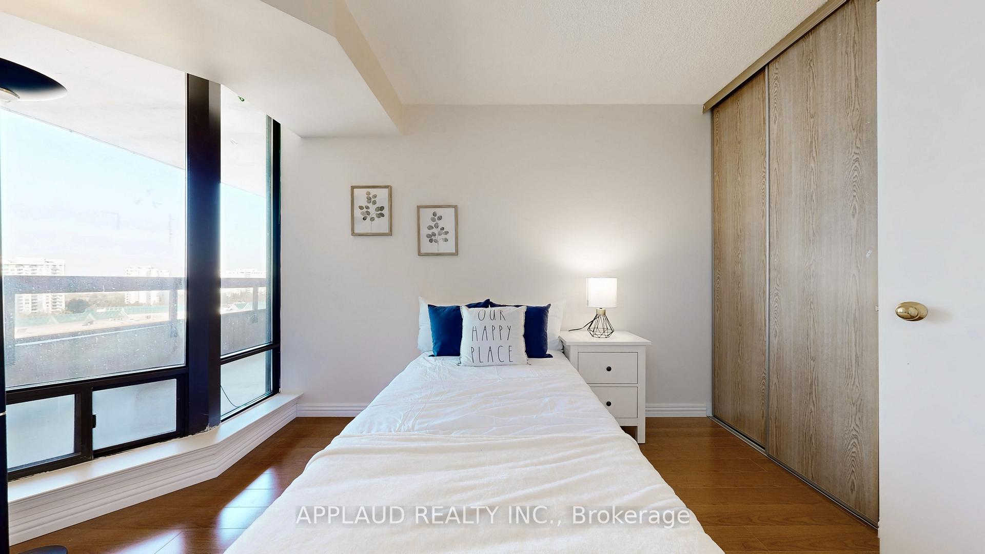 Photo 22 of Unit 1401, 7460 Bathurst Street, Vaughan, Brownridge — HOMEH