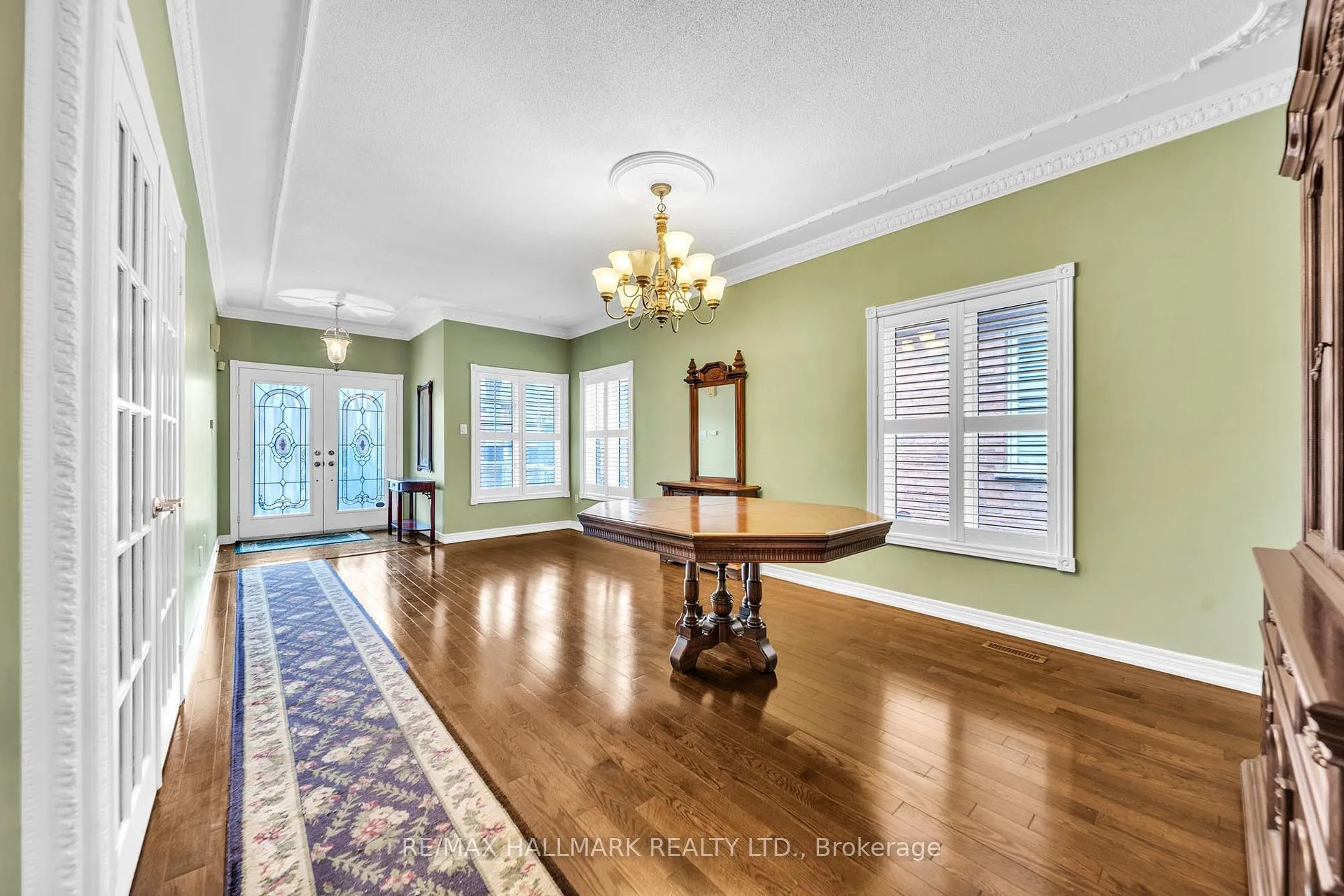 Photo 4 of 13 Briar Path Lane, Markham, Berczy — HOMEH