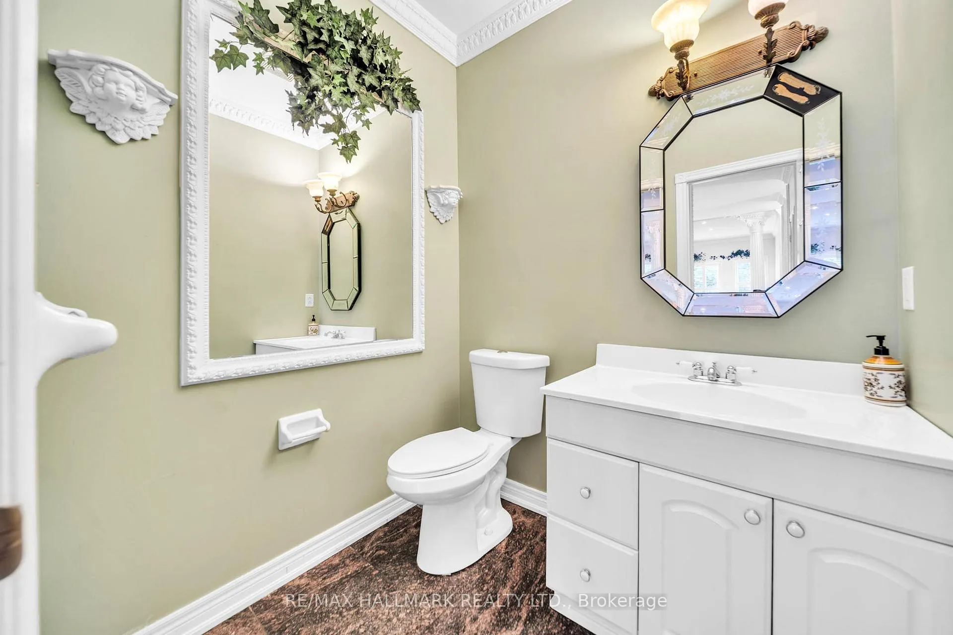 Photo 15 of 13 Briar Path Lane, Markham, Berczy — HOMEH