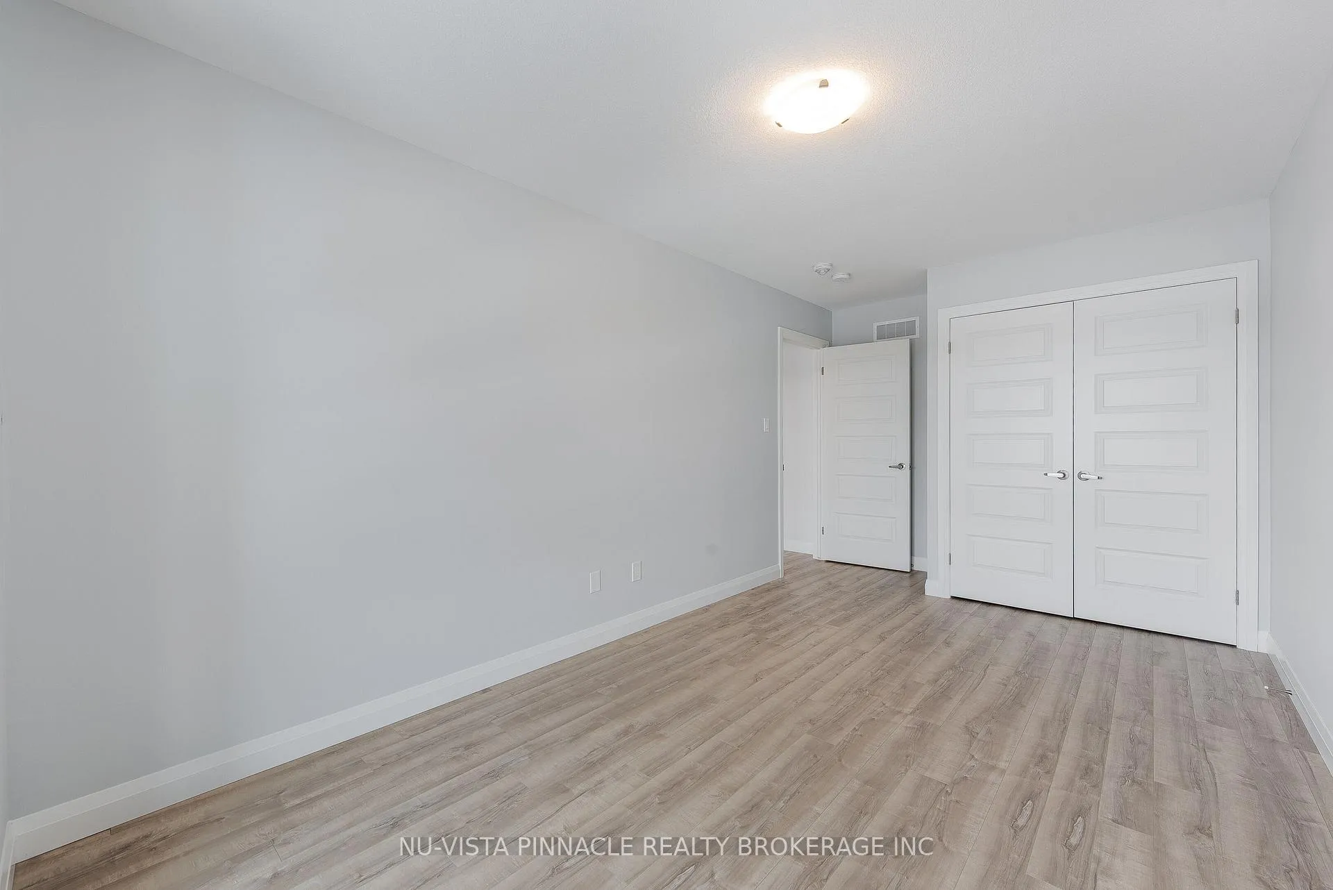 Photo 5 of Unit 92, 1820 Canvas Way, London, North B — HOMEH