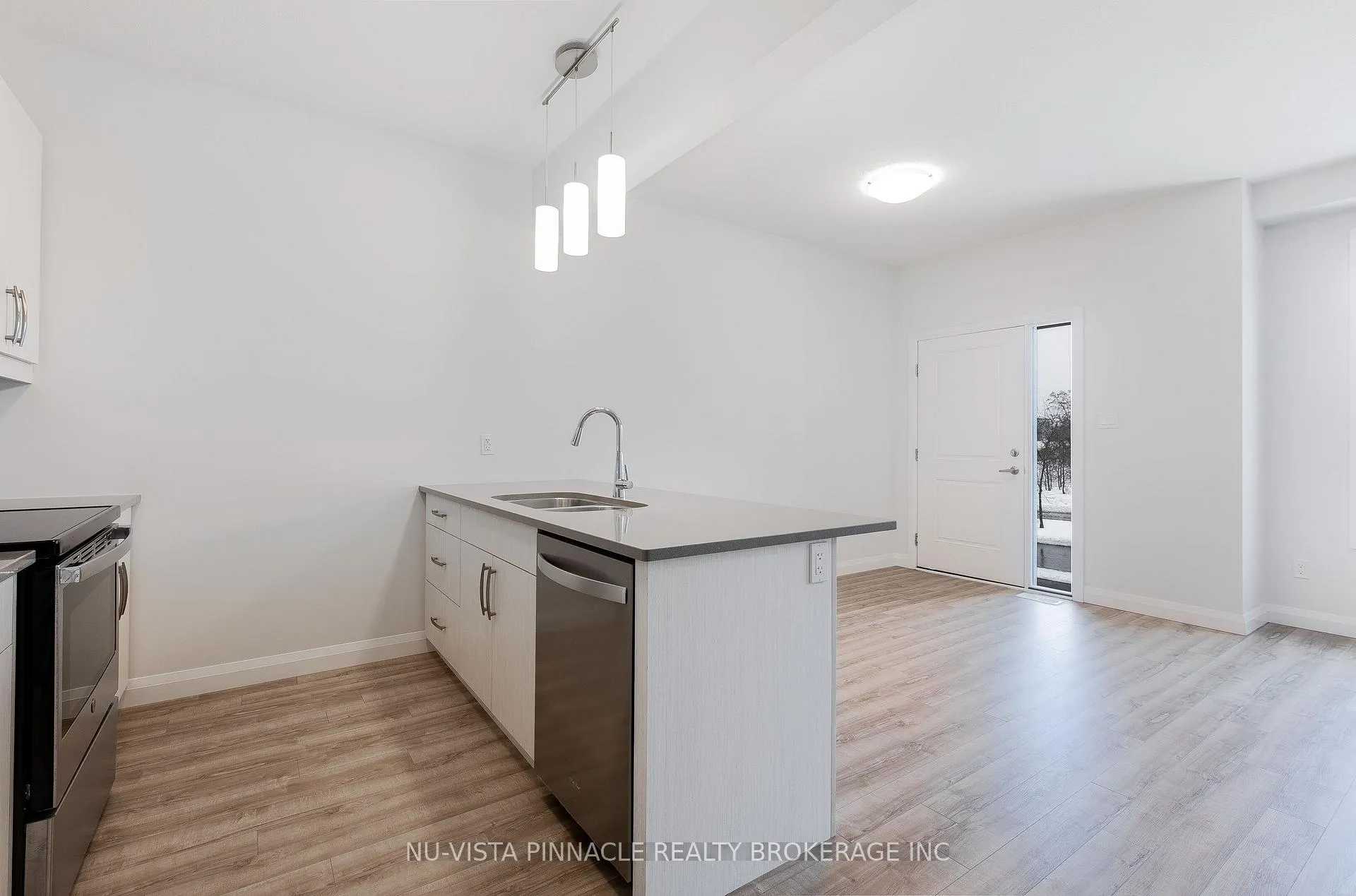 Photo 12 of Unit 92, 1820 Canvas Way, London, North B — HOMEH