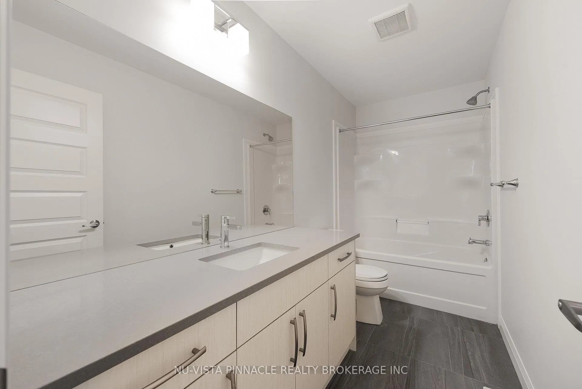 Photo 31 of Unit 92, 1820 Canvas Way, London, North B — HOMEH
