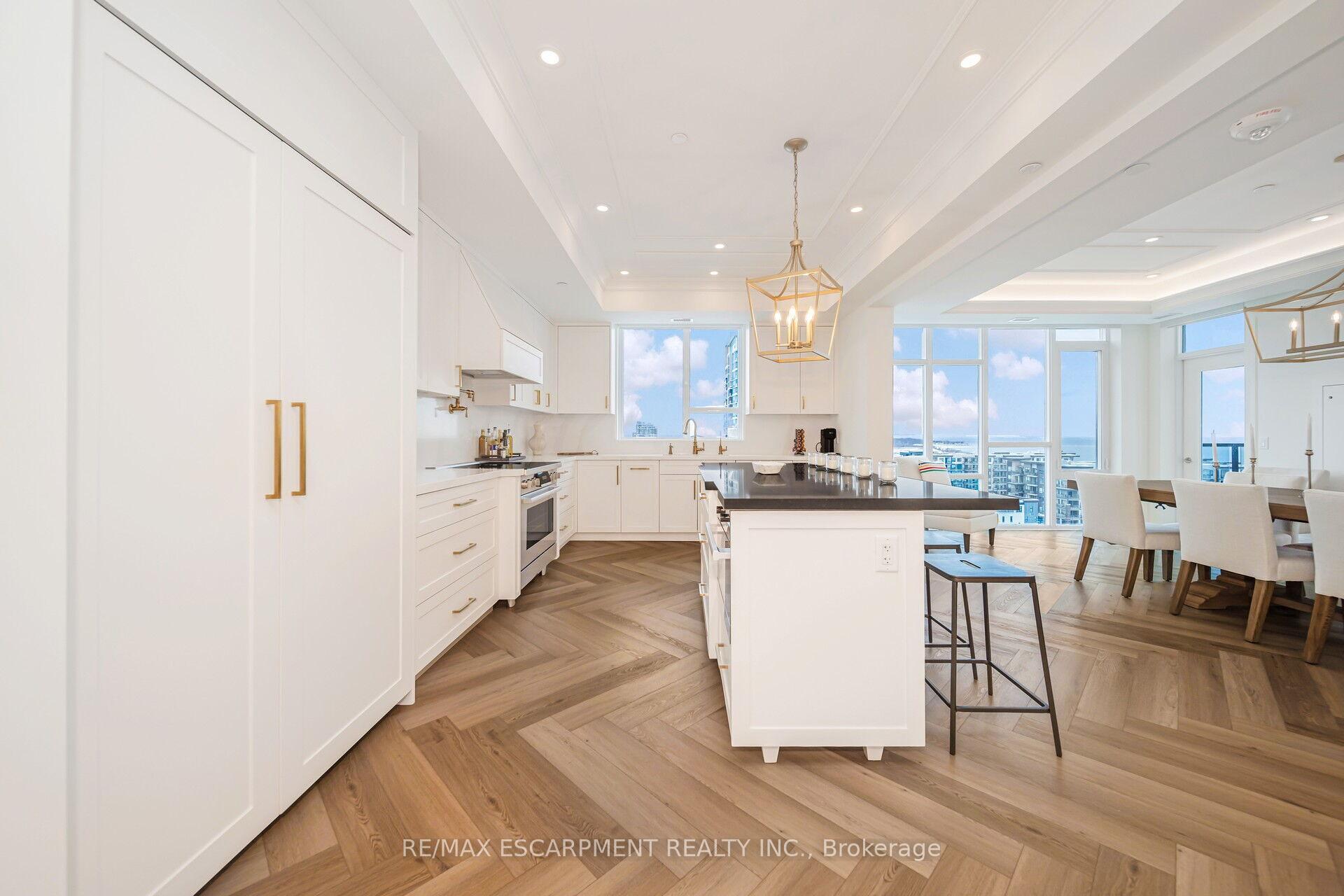 Photo 11 of Unit 905, 16 Concord Place, Grimsby, Grimsby Beach — HOMEH