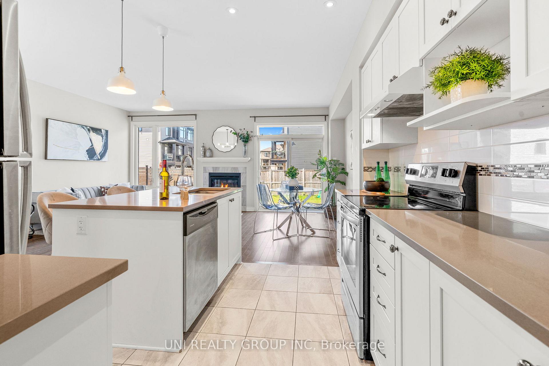 Photo 23 of 245 Dolce Crescent, Ottawa, Riverside South/Gloucester Glen — HOMEH