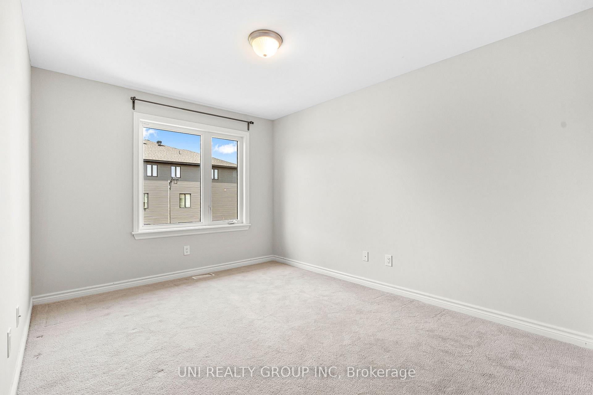 Photo 22 of 245 Dolce Crescent, Ottawa, Riverside South/Gloucester Glen — HOMEH