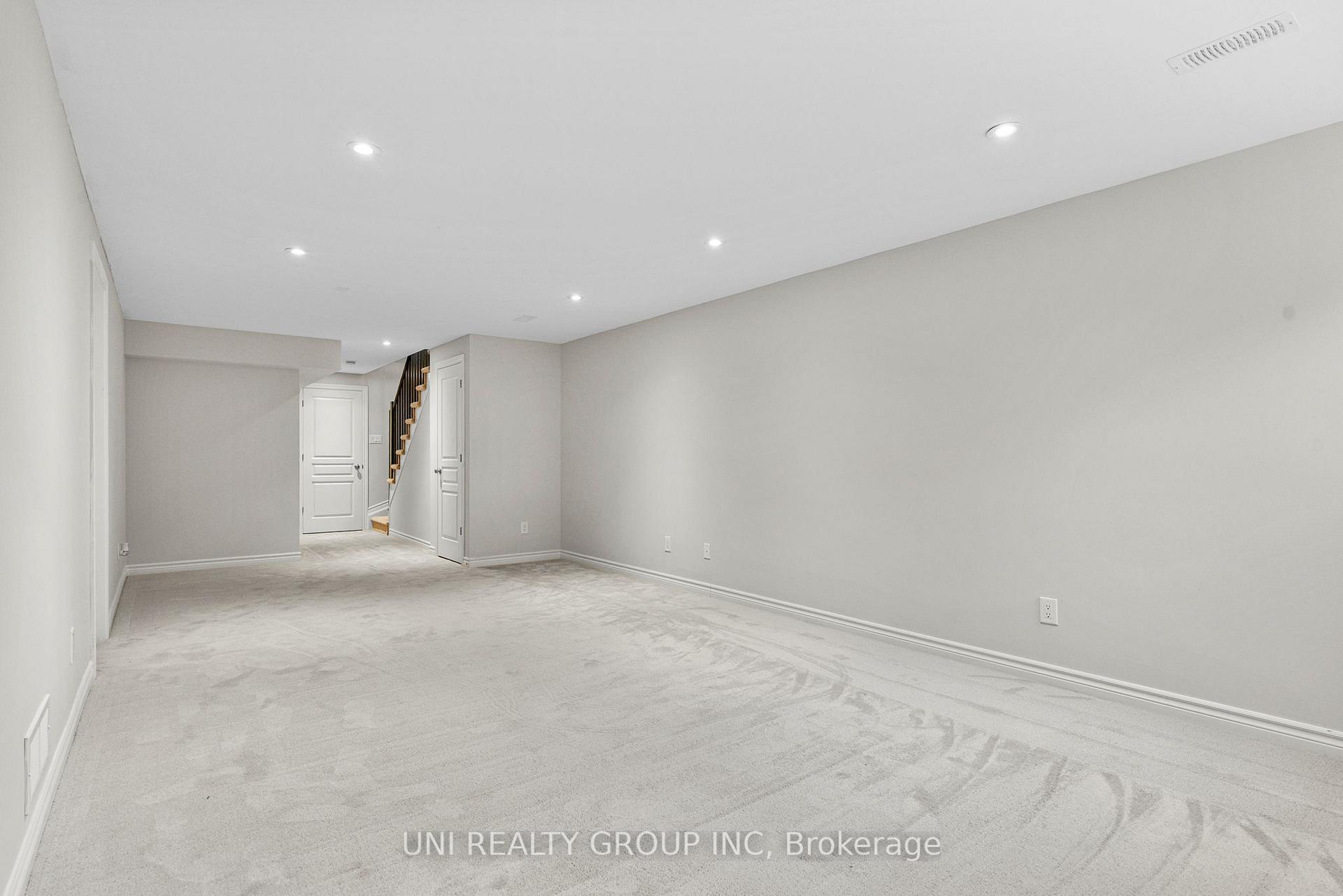 Photo 30 of 245 Dolce Crescent, Ottawa, Riverside South/Gloucester Glen — HOMEH