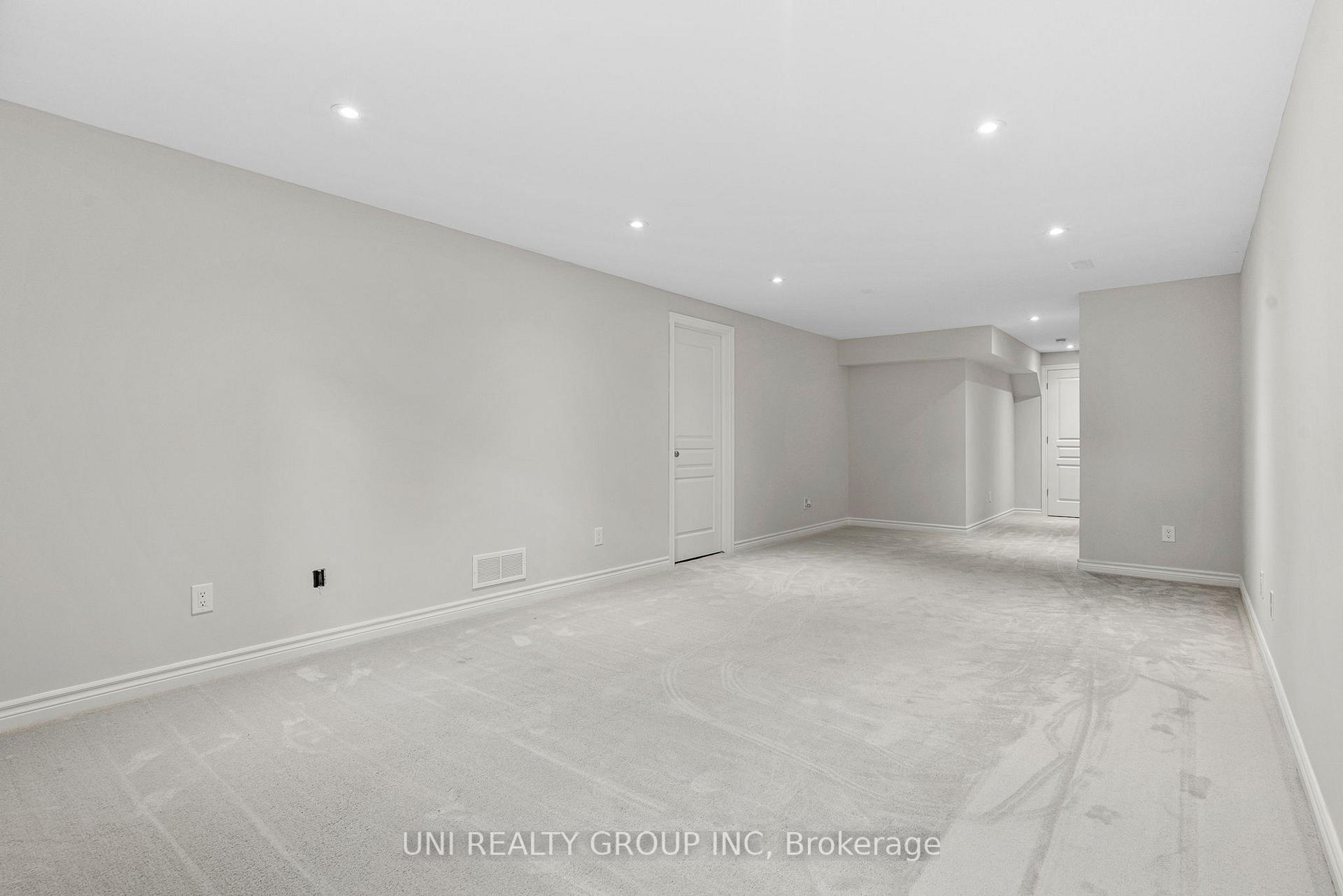 Photo 31 of 245 Dolce Crescent, Ottawa, Riverside South/Gloucester Glen — HOMEH