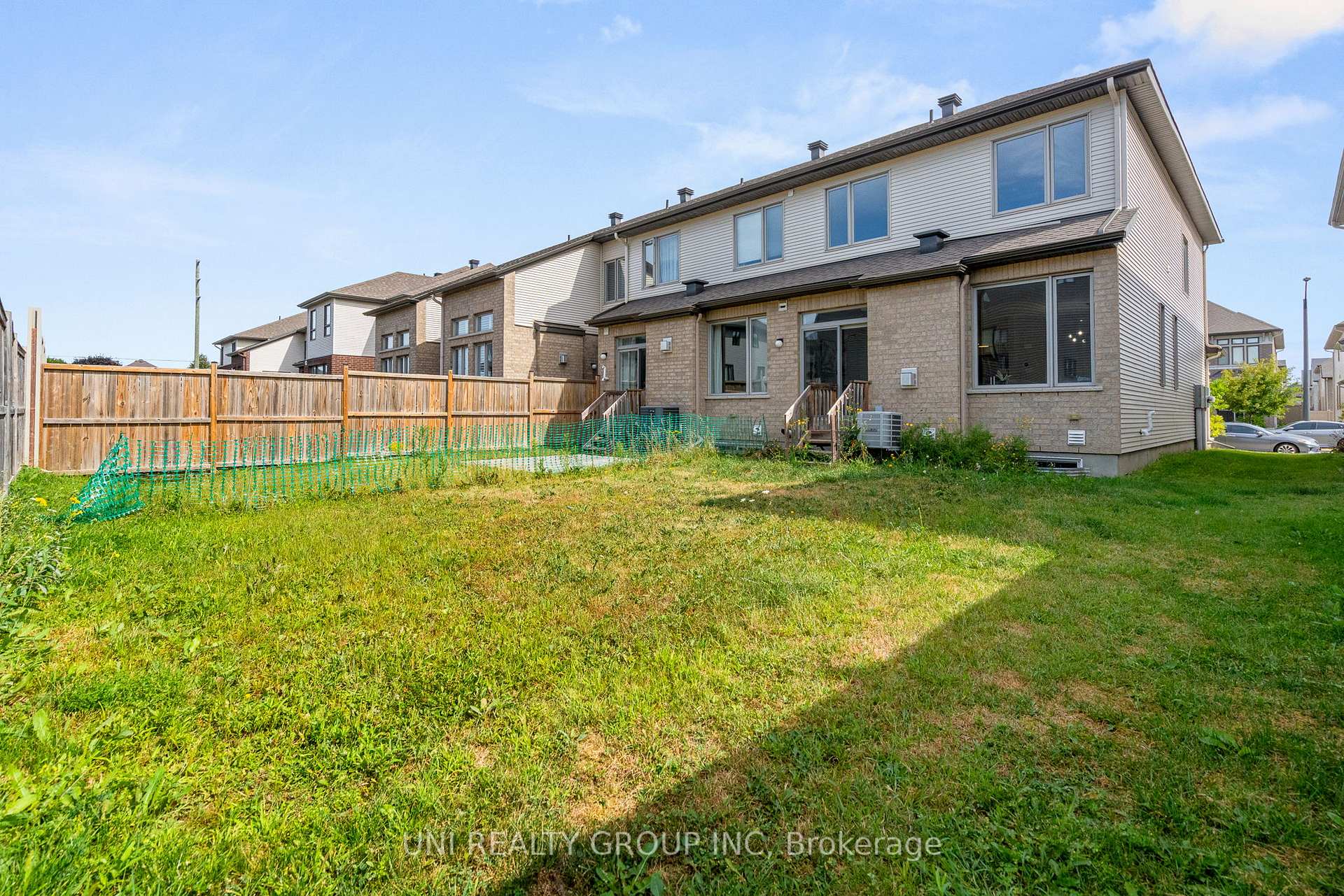 Photo 32 of 245 Dolce Crescent, Ottawa, Riverside South/Gloucester Glen — HOMEH