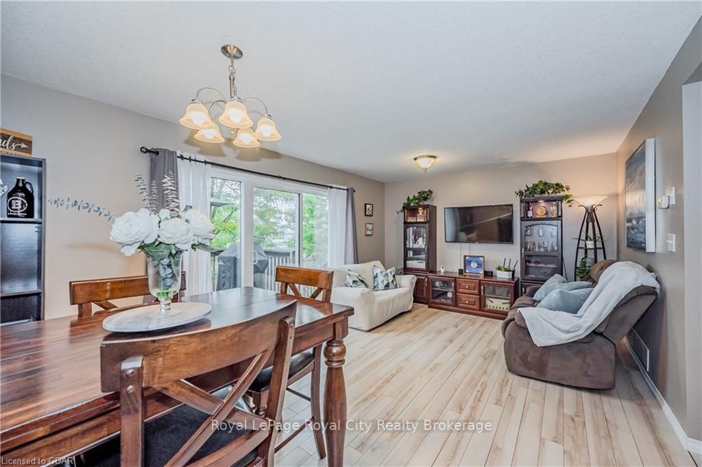 Photo 14 of Unit 40, 31 Schroder Crescent, Guelph, Grange Road — HOMEH