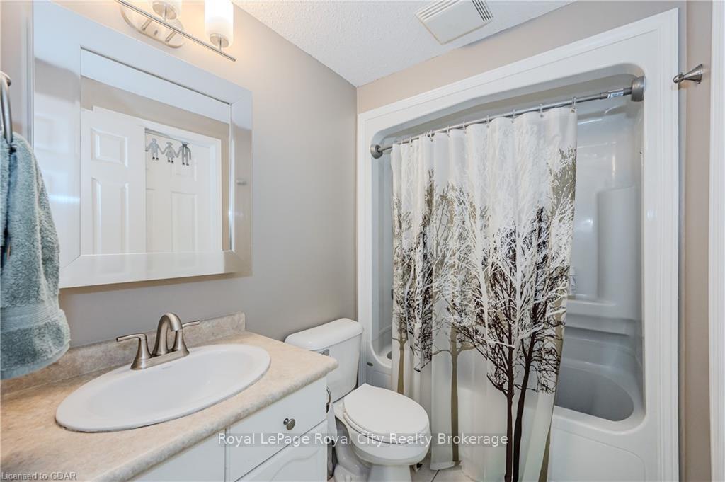 Photo 27 of Unit 40, 31 Schroder Crescent, Guelph, Grange Road — HOMEH