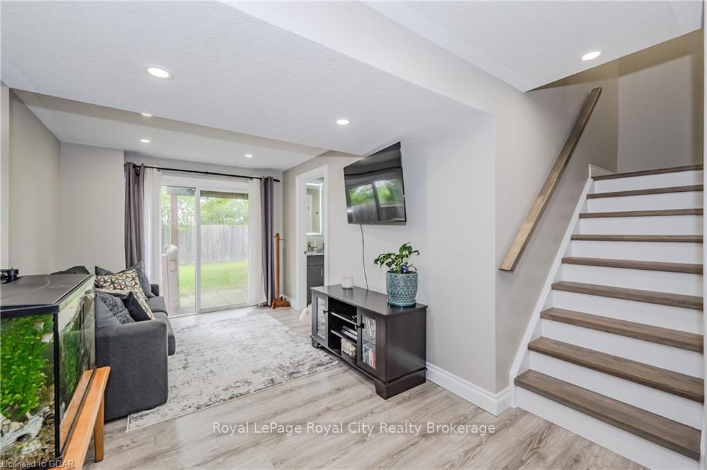 Photo 28 of Unit 40, 31 Schroder Crescent, Guelph, Grange Road — HOMEH